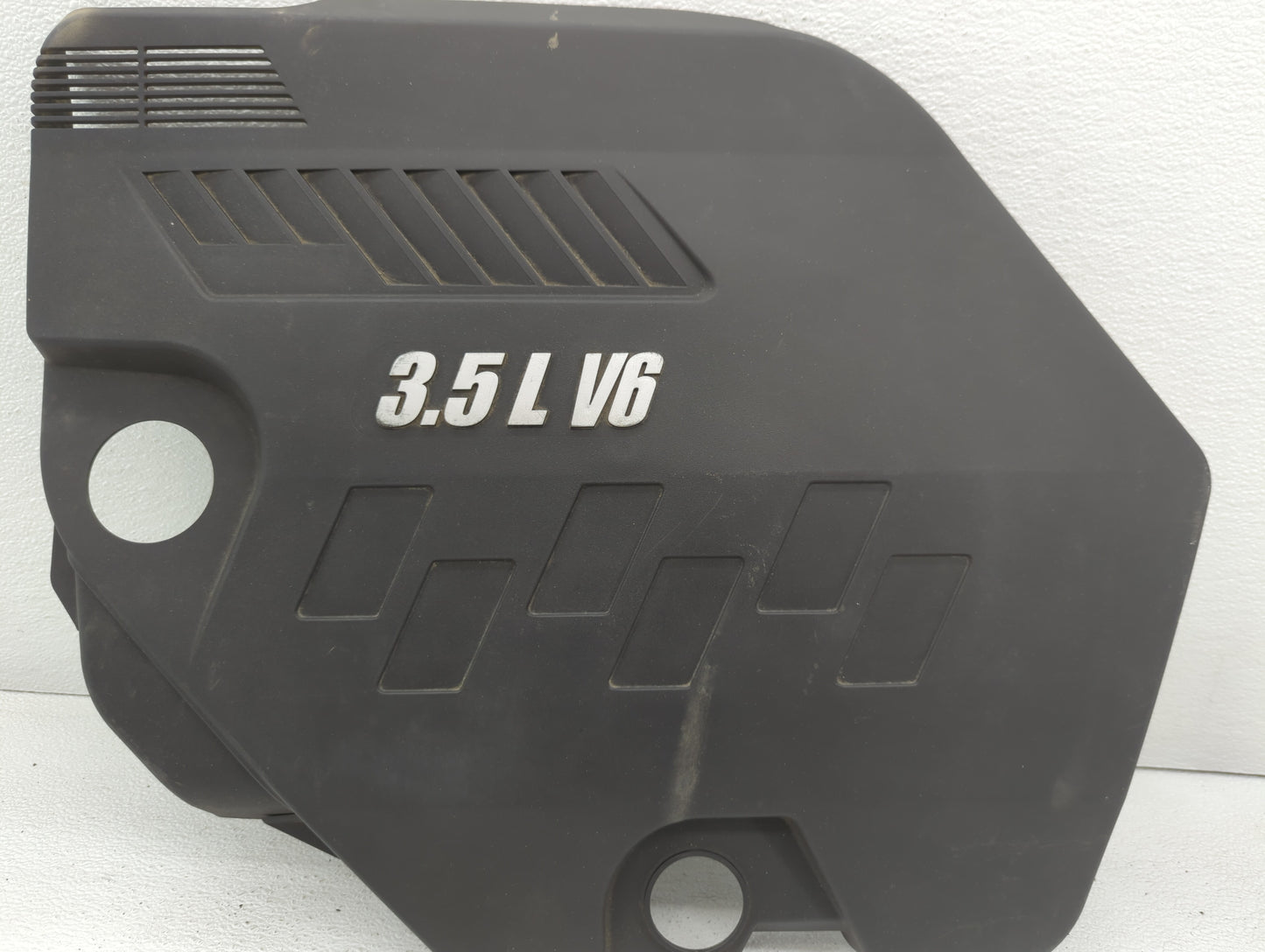 2008 Pontiac G6 Engine Cover - Oemusedautoparts1.com