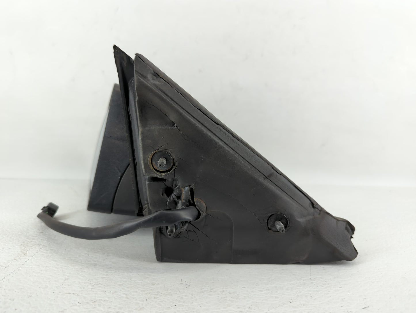 2005-2009 Pontiac G6 Driver Side View Mirror - Left Door Mirror OEM Used - Oemusedautoparts1.com