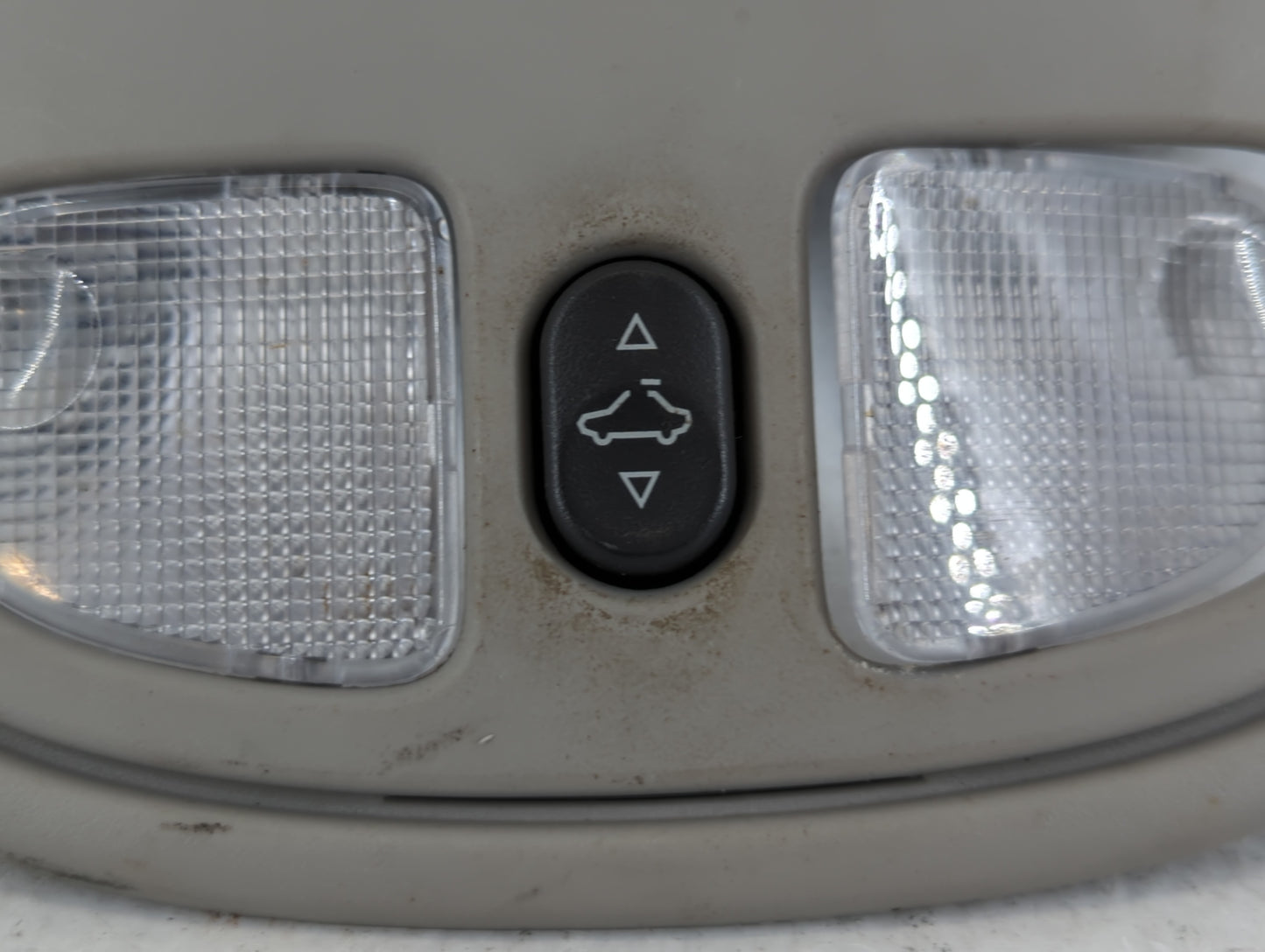 2006-2010 Pontiac G6 Center Console Armrest Cover Lid P/N:47273 Fits Fits 2006 2007 2008 2009 2010 OEM Used Auto Parts - Oem