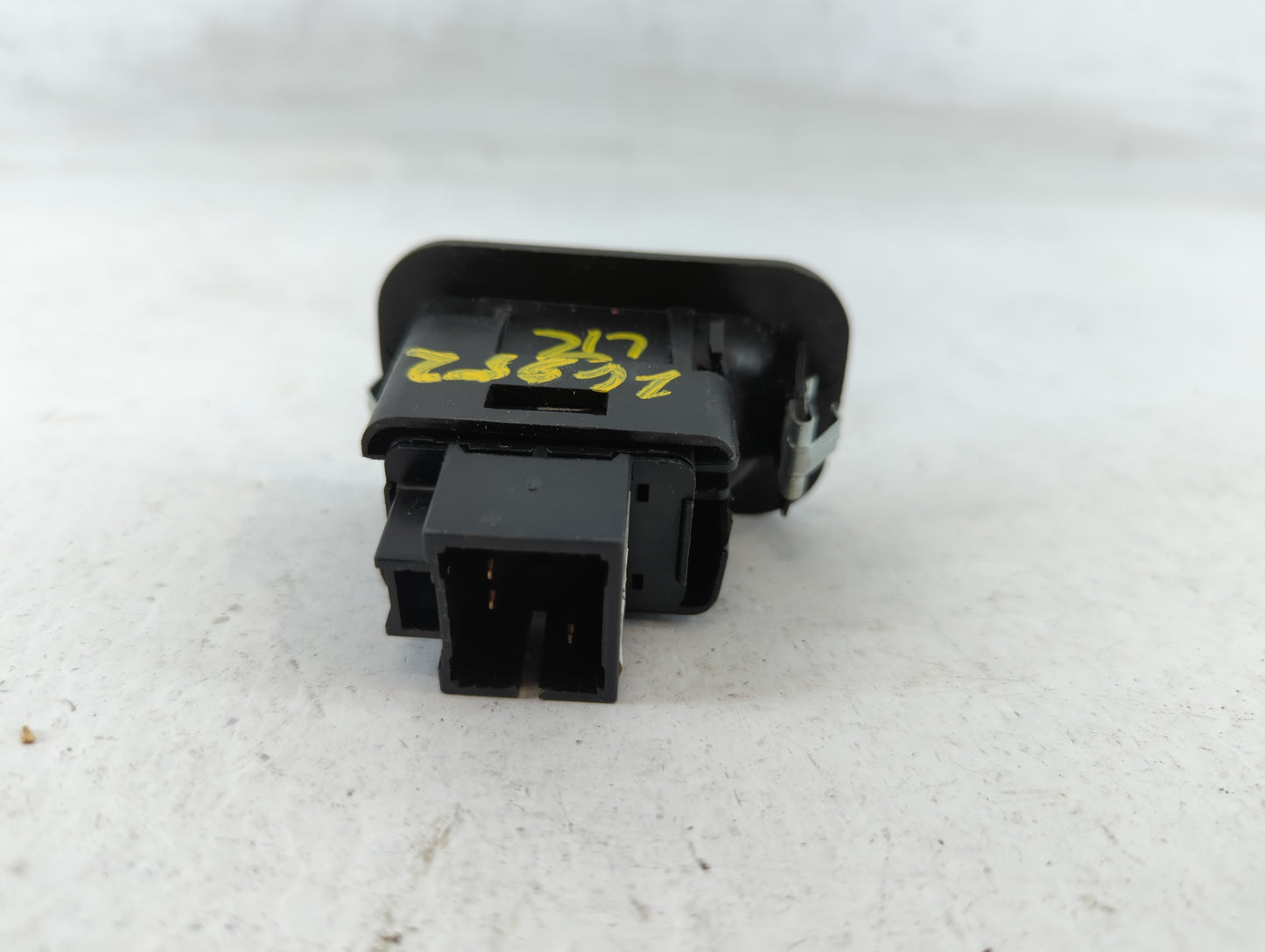 2006-2008 Pontiac G6 Master Power Window Switch Replacement Driver Side Left P/N:25949878 Fits Fits 2006 2007 2008 OEM Used 