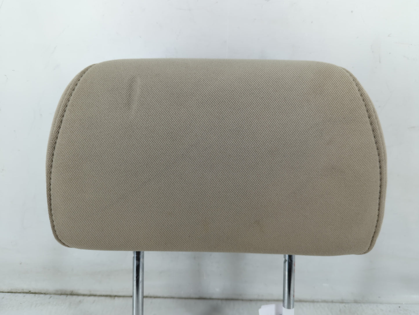 2008-2009 Pontiac G6 Headrest Head Rest Rear Seat Fits Fits 2008 2009 OEM Used Auto Parts - Oemusedautoparts1.com