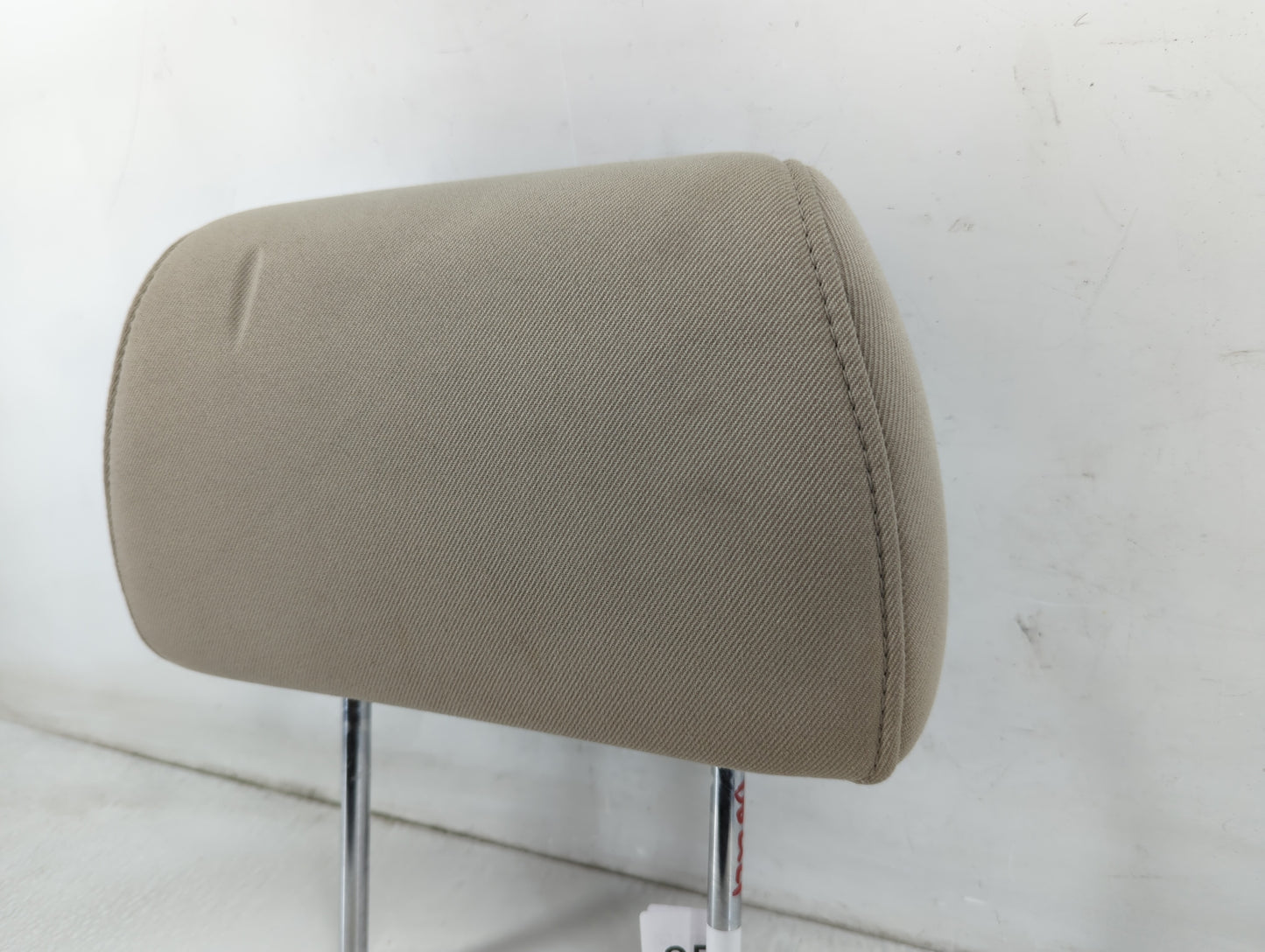 2008-2009 Pontiac G6 Headrest Head Rest Rear Seat Fits Fits 2008 2009 OEM Used Auto Parts - Oemusedautoparts1.com