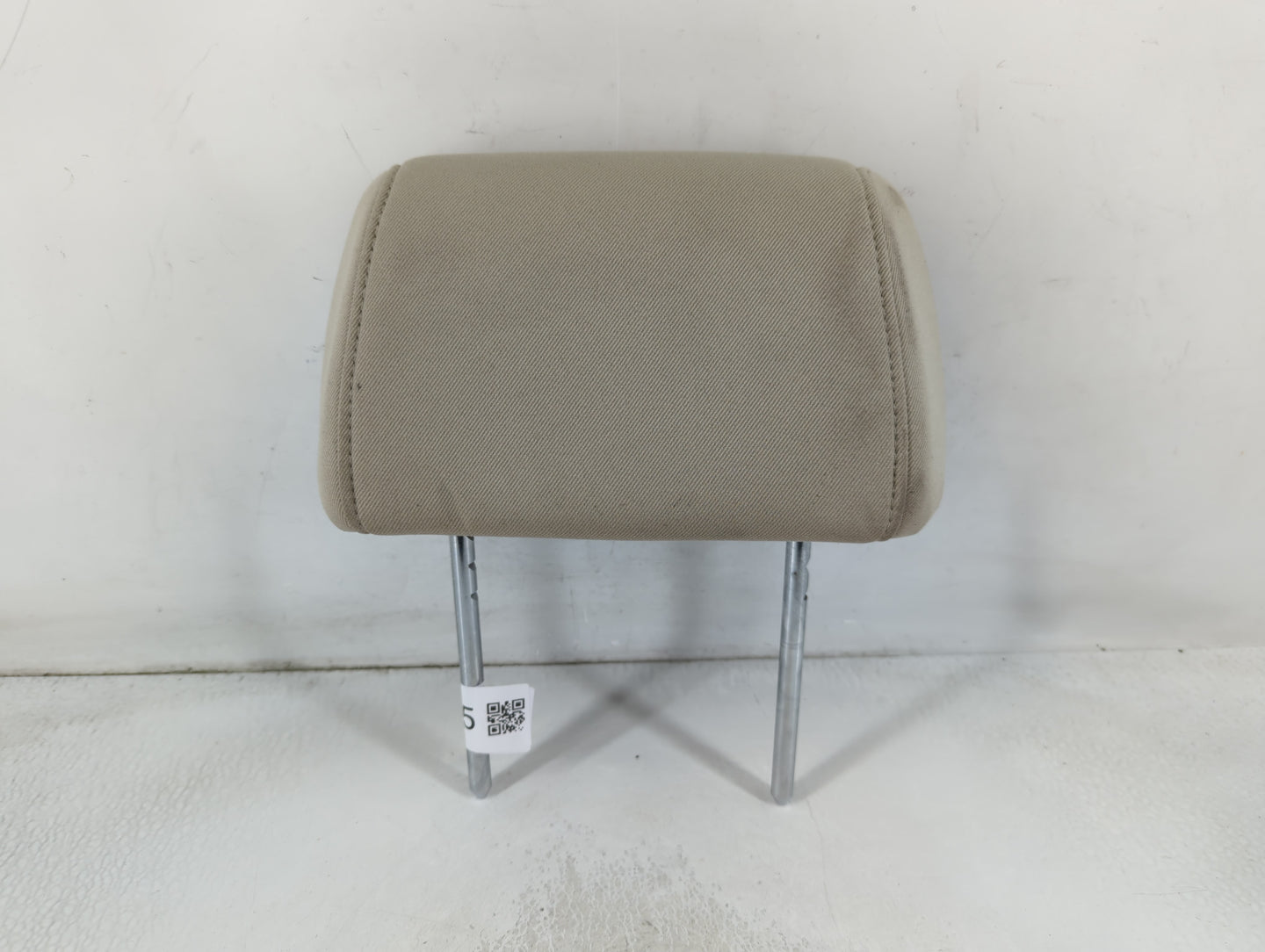 2008-2009 Pontiac G6 Headrest Head Rest Rear Seat Fits Fits 2008 2009 OEM Used Auto Parts - Oemusedautoparts1.com