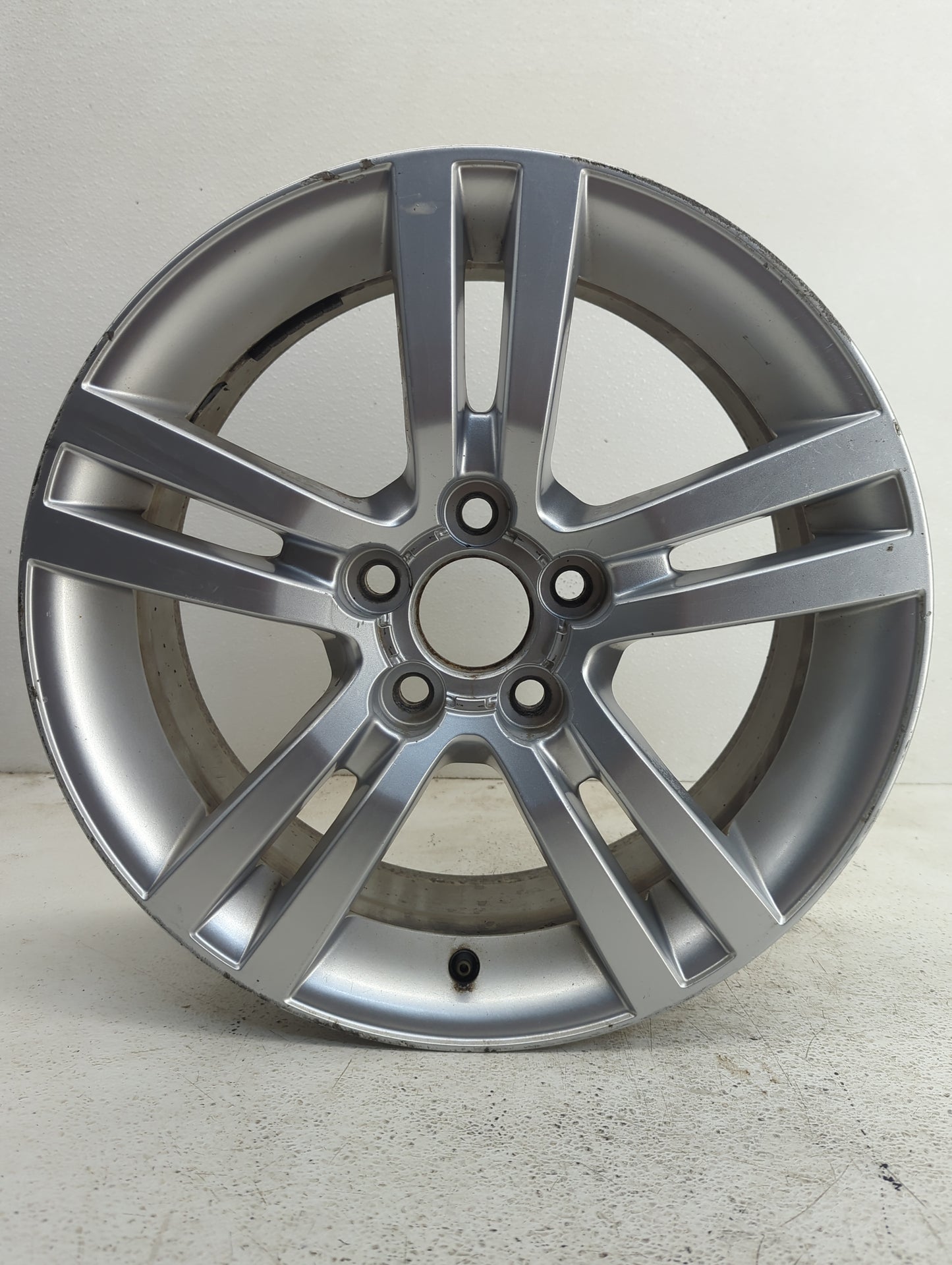 2008-2009 Pontiac G8 Oem Wheel Rim - Oemusedautoparts1.com