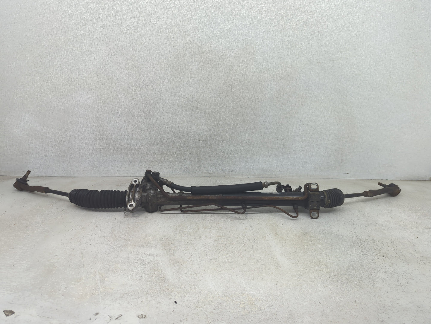 2008-2009 Pontiac G8 Rack and Pinion Steering Gear Fits Fits 2008 2009 OEM Used Auto Parts - Oemusedautoparts1.com