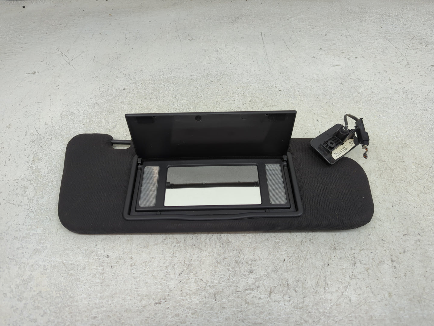 2008-2009 Pontiac G8 Sun Visor Shade Replacement Passenger Right Mirror Fits Fits 2008 2009 OEM Used Auto Parts - Oemusedaut