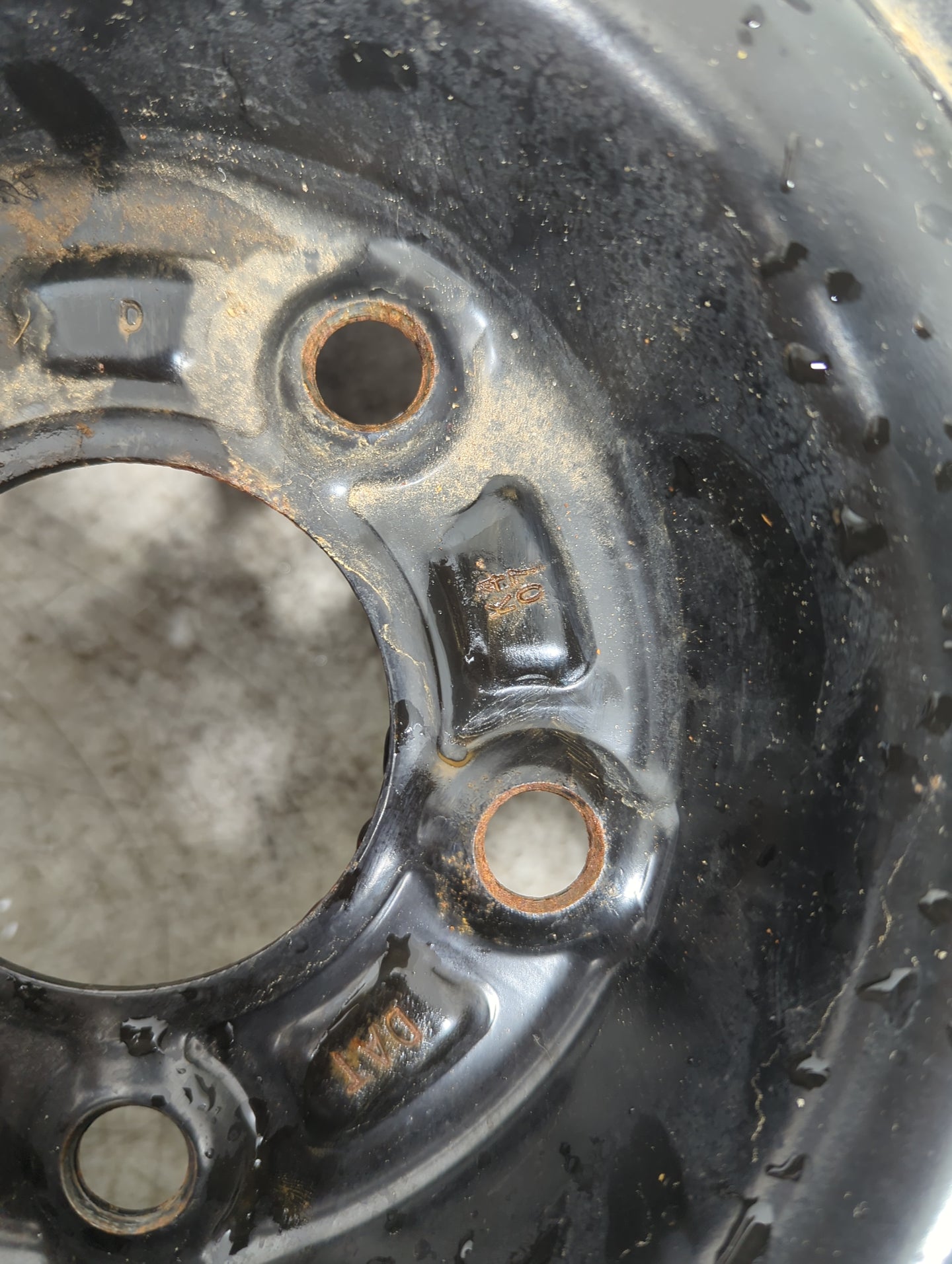 2004-2008 Pontiac Grand Prix Spare Donut Tire Wheel Rim Oem 1261381 - Oemusedautoparts1.com