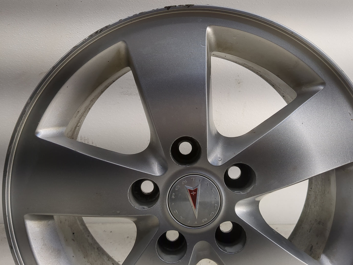 2005-2008 Pontiac Grand Prix Oem Wheel Rim - Oemusedautoparts1.com