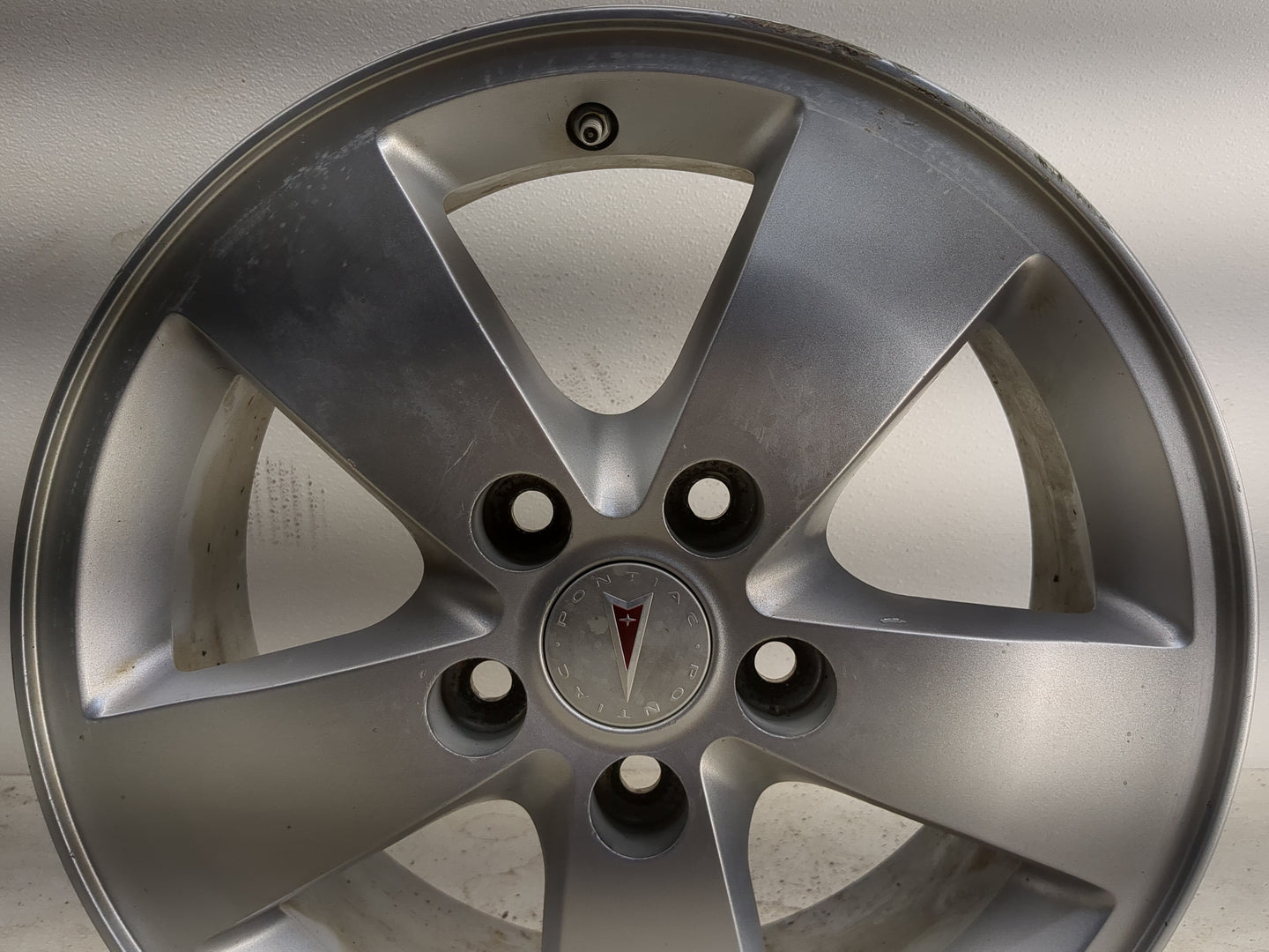 2005-2008 Pontiac Grand Prix Oem Wheel Rim - Oemusedautoparts1.com