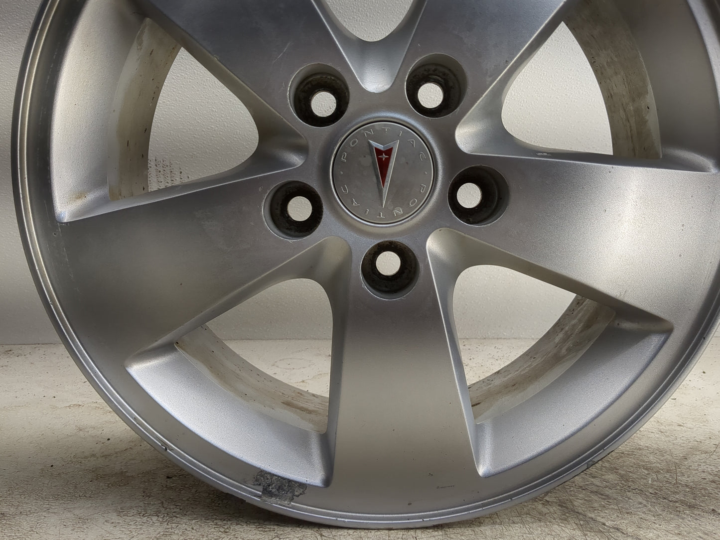 2005-2008 Pontiac Grand Prix Oem Wheel Rim - Oemusedautoparts1.com
