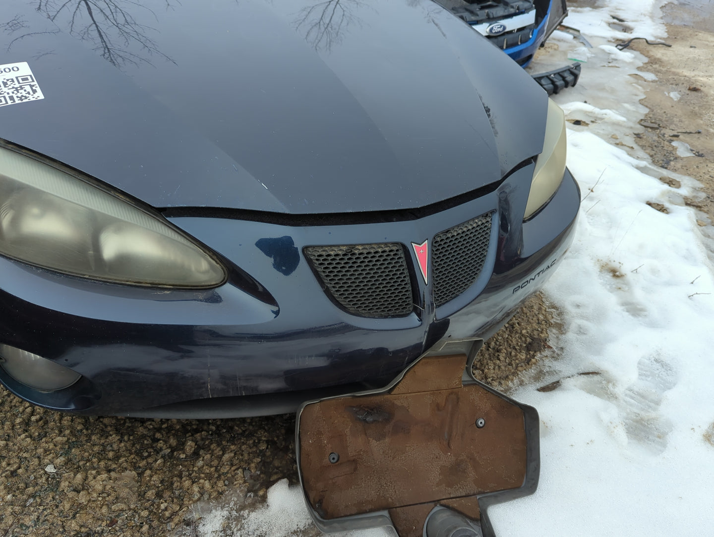 2004-2008 Pontiac Grand Prix Front Grille Bumper Not Included 1269594 - Oemusedautoparts1.com