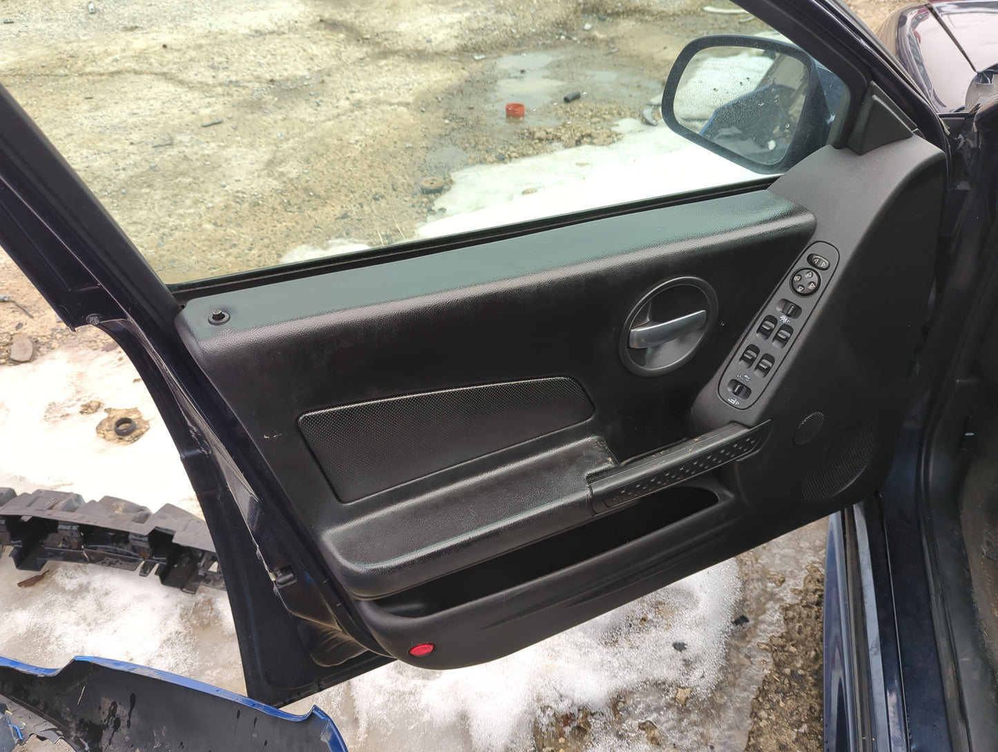 2008 Pontiac Grand Prix Front Left Driver Interior Door Panel Trim - Oemusedautoparts1.com