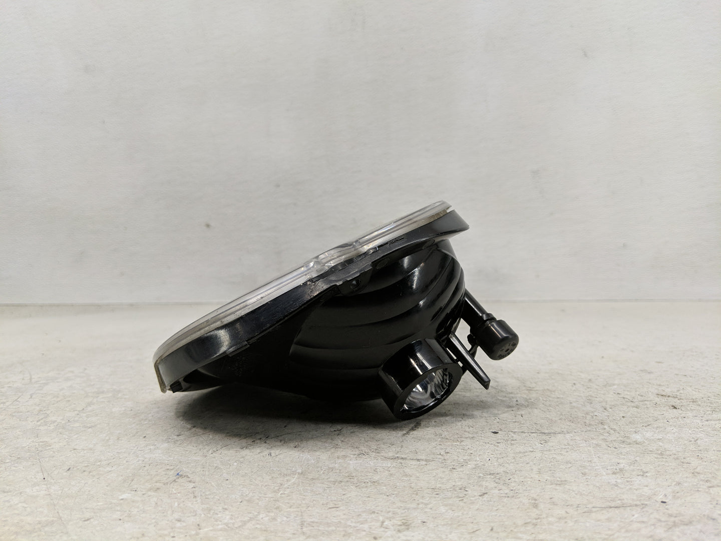 2006-2008 Pontiac Grand Prix Driver Left Oem Fog Light Lamp - Oemusedautoparts1.com