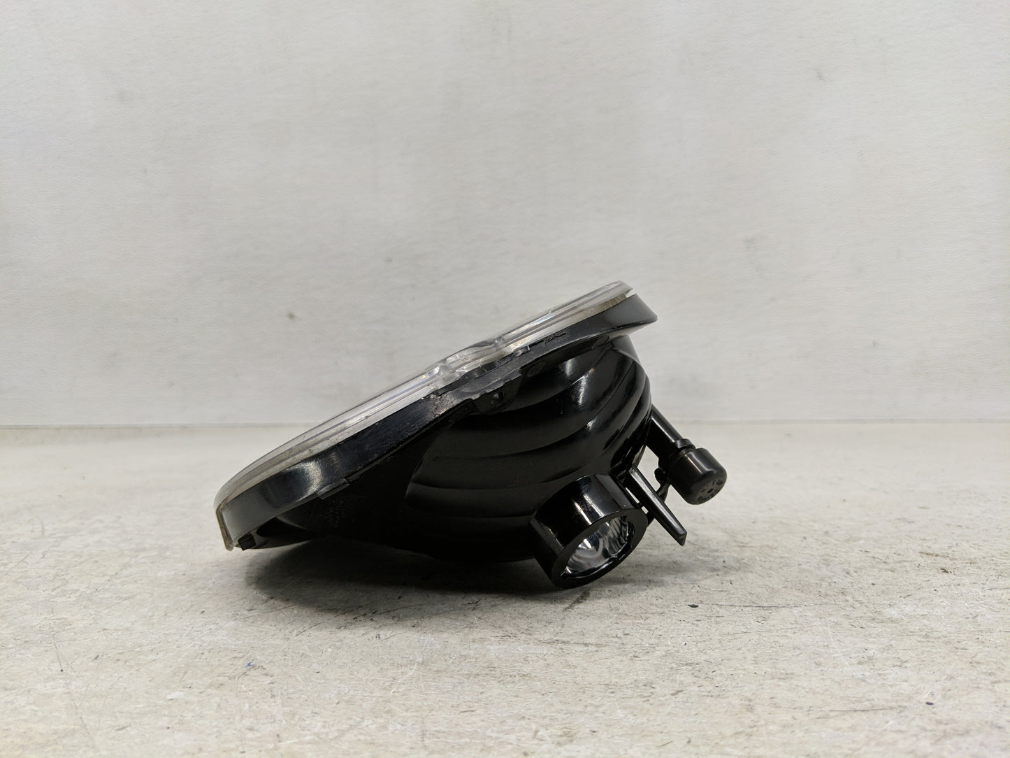 2006-2008 Pontiac Grand Prix Driver Left Oem Fog Light Lamp - Oemusedautoparts1.com