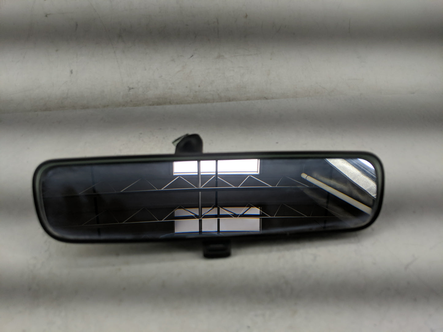1997-2008 Pontiac Grand Prix Interior Rear View Mirror Replacement OEM P/N:25603373 Fits OEM Used Auto Parts - Oemusedautopa