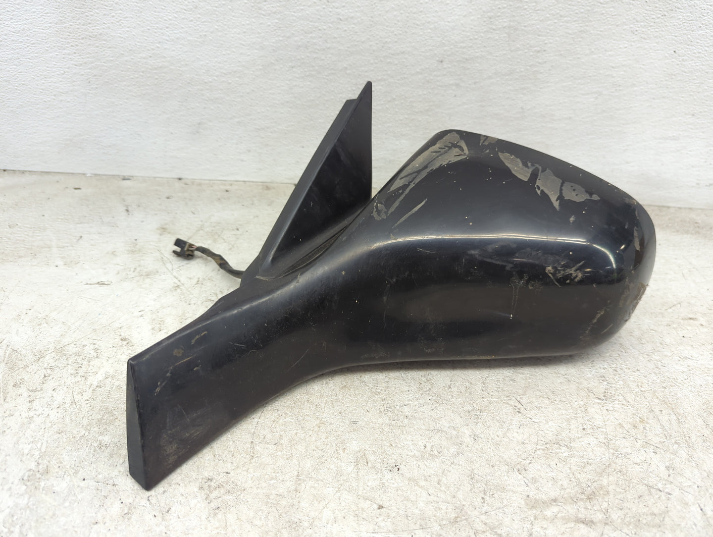2004-2008 Pontiac Grand Prix Driver Side View Mirror - Left Door Mirror OEM Used - Oemusedautoparts1.com