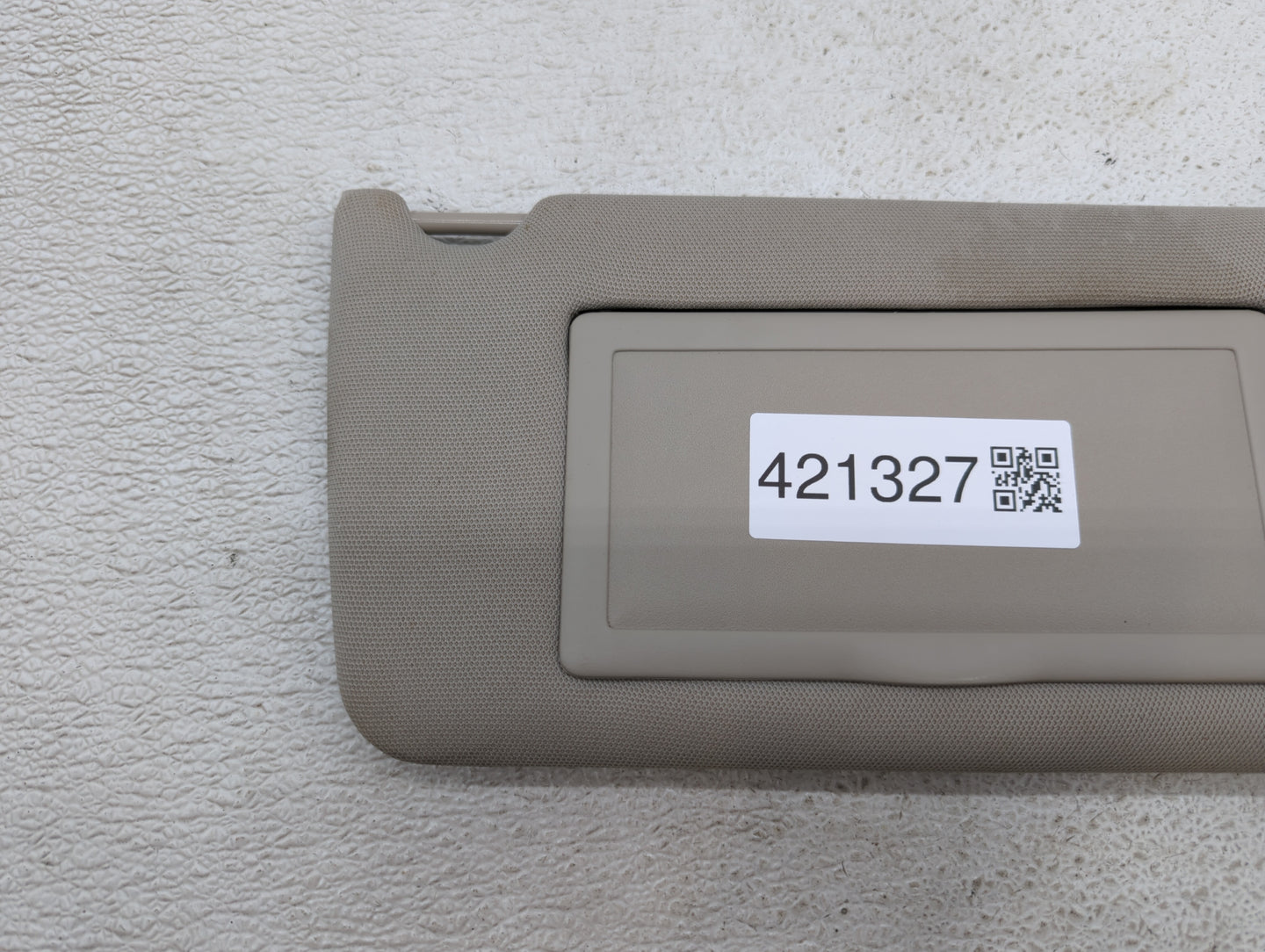 2005-2008 Pontiac Grand Prix Sun Visor Shade Replacement Passenger Right Mirror Fits Fits 2005 2006 2007 2008 OEM Used Auto 