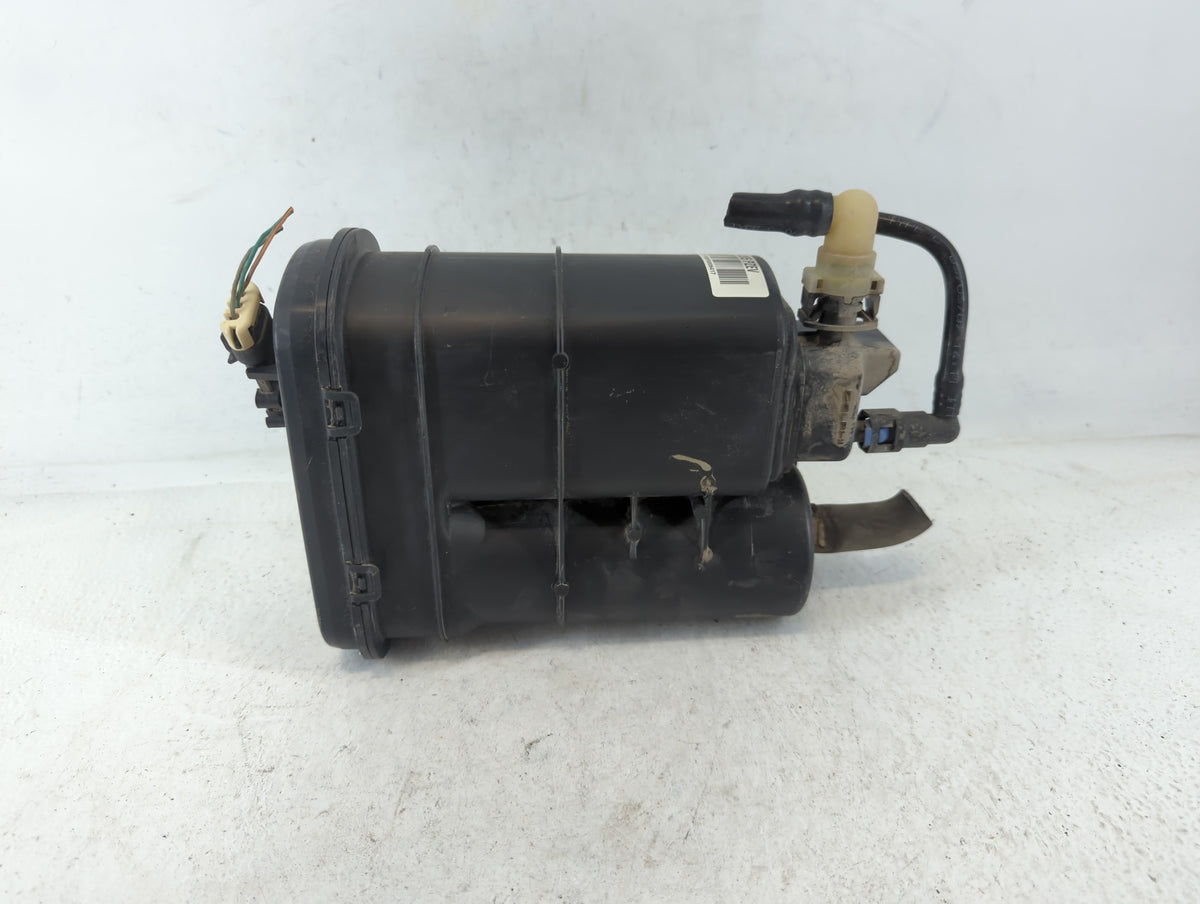 2008 Pontiac Grand Prix Fuel Vapor Charcoal Canister 683487 - Oemusedautoparts1.com