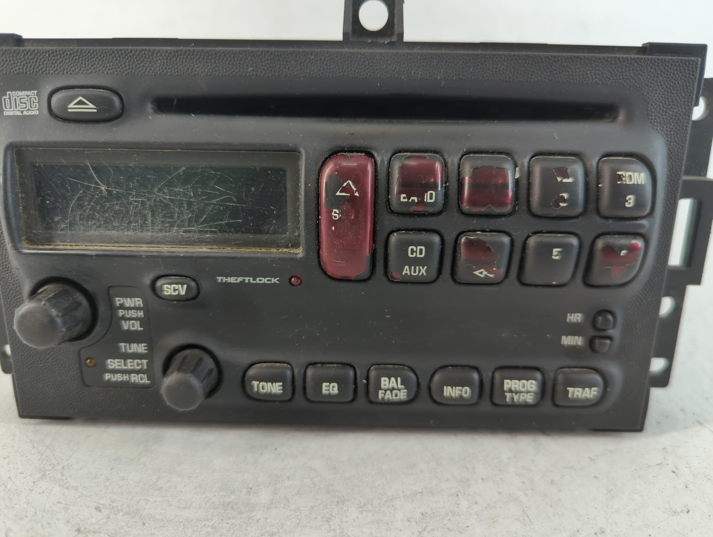 2004-2008 Pontiac Grand Prix Am Fm Cd Player Radio Receiver - Oemusedautoparts1.com