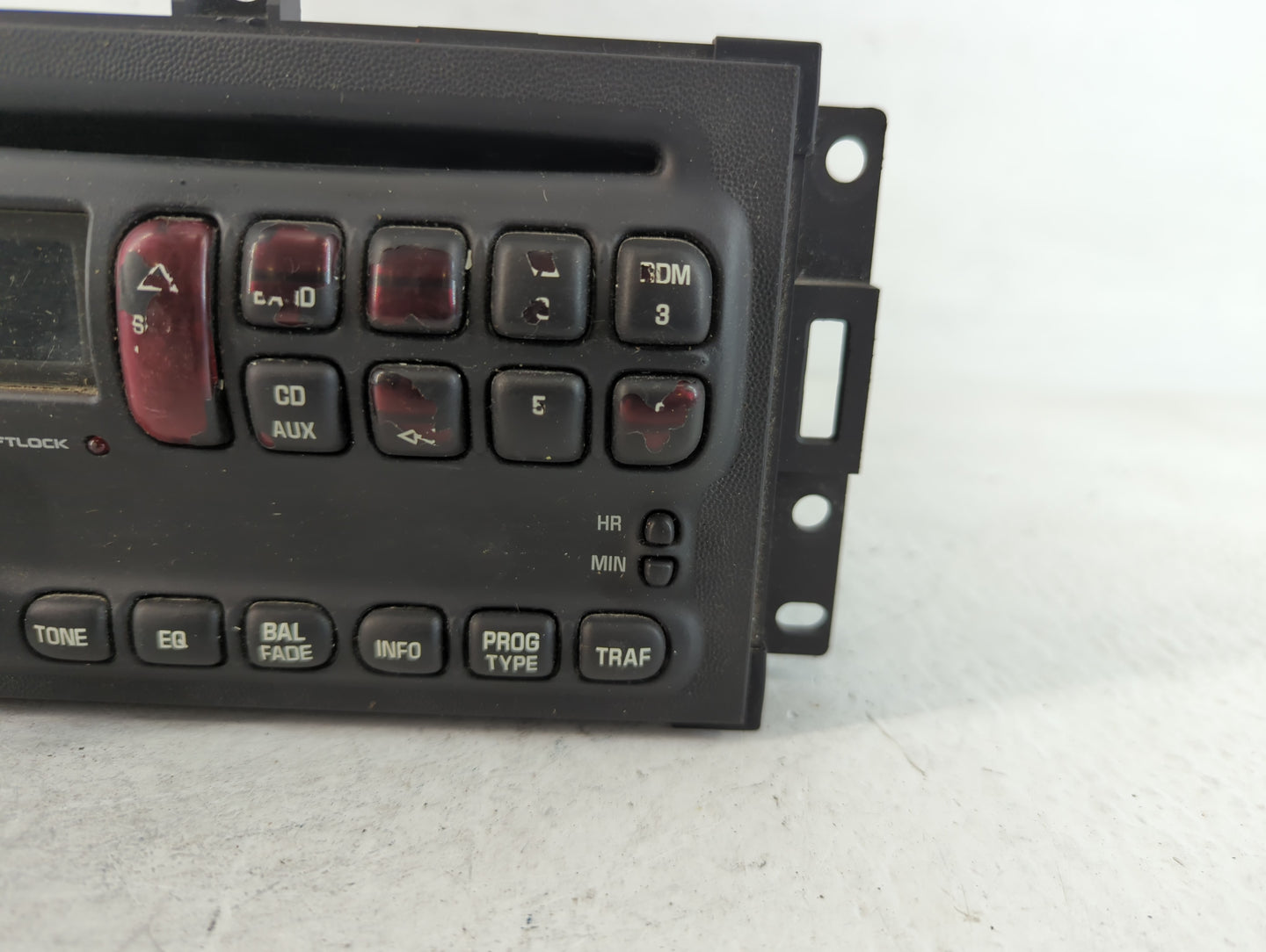 2004-2008 Pontiac Grand Prix Am Fm Cd Player Radio Receiver - Oemusedautoparts1.com