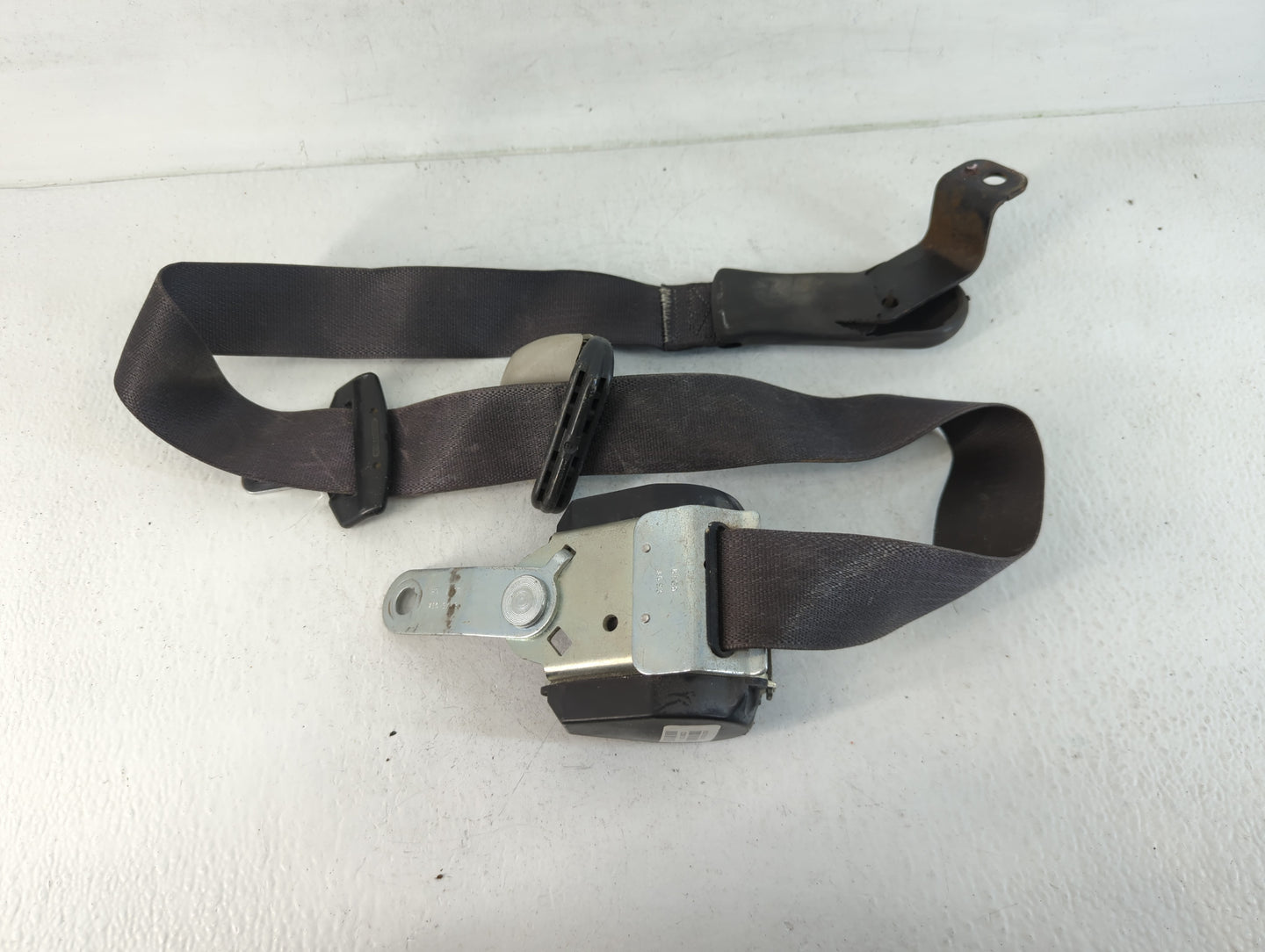 2006-2008 Pontiac Grand Prix Passenger Right Seat Belt Front Retractor 745317 - Oemusedautoparts1.com