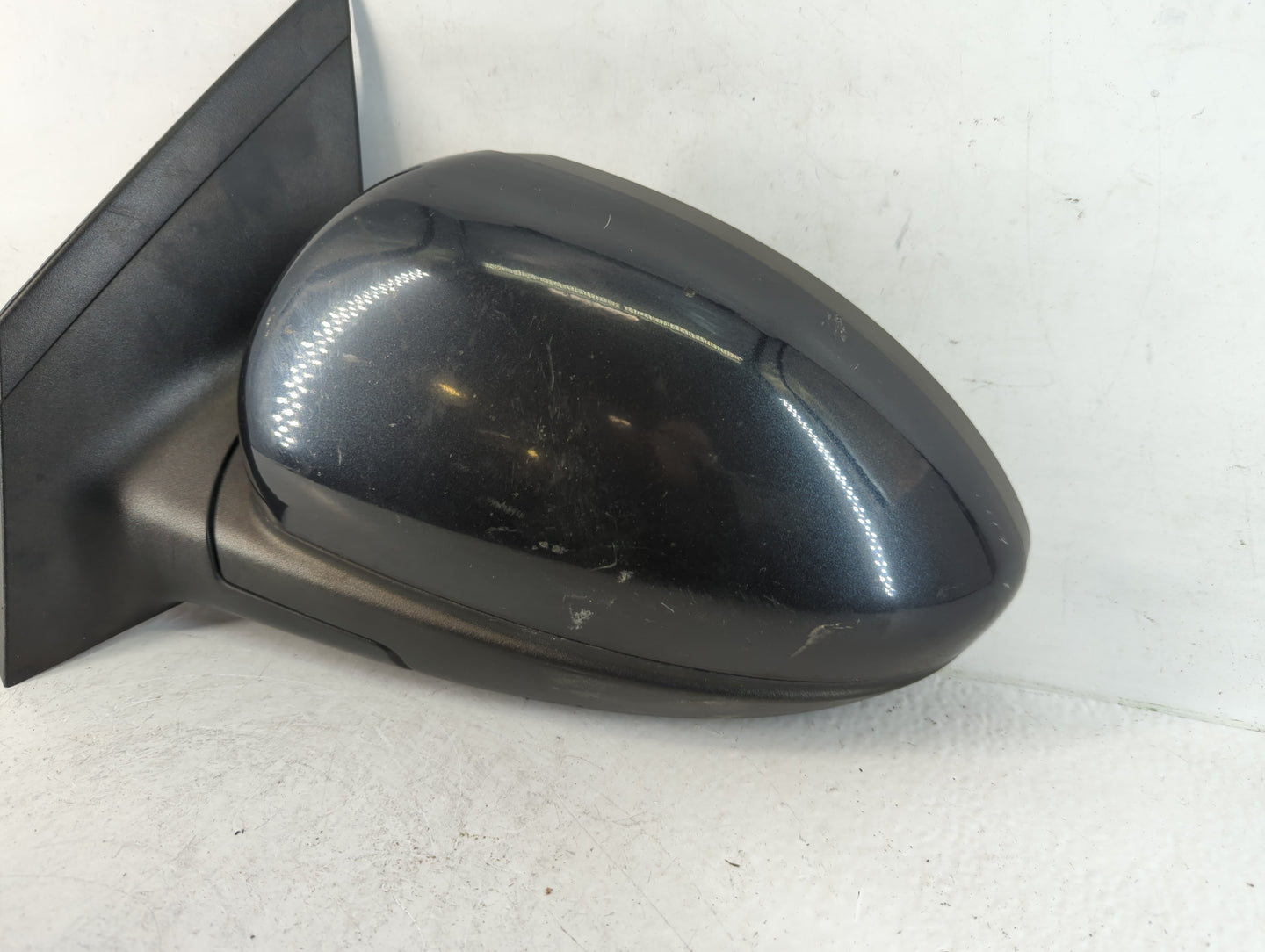 2004-2008 Pontiac Grand Prix Driver Side View Mirror - Left Door Mirror OEM Used - Oemusedautoparts1.com
