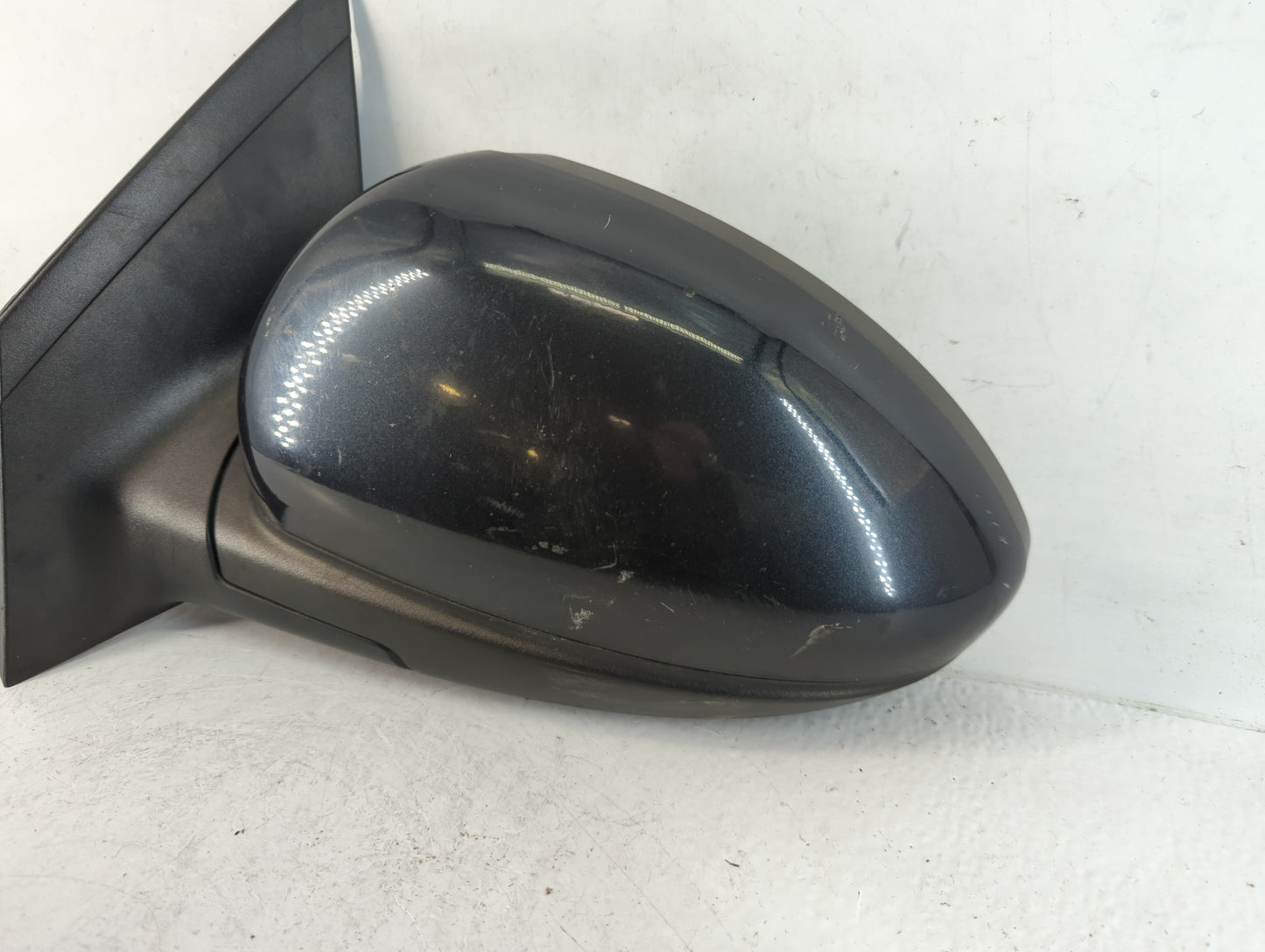 2004-2008 Pontiac Grand Prix Driver Side View Mirror - Left Door Mirror OEM Used - Oemusedautoparts1.com