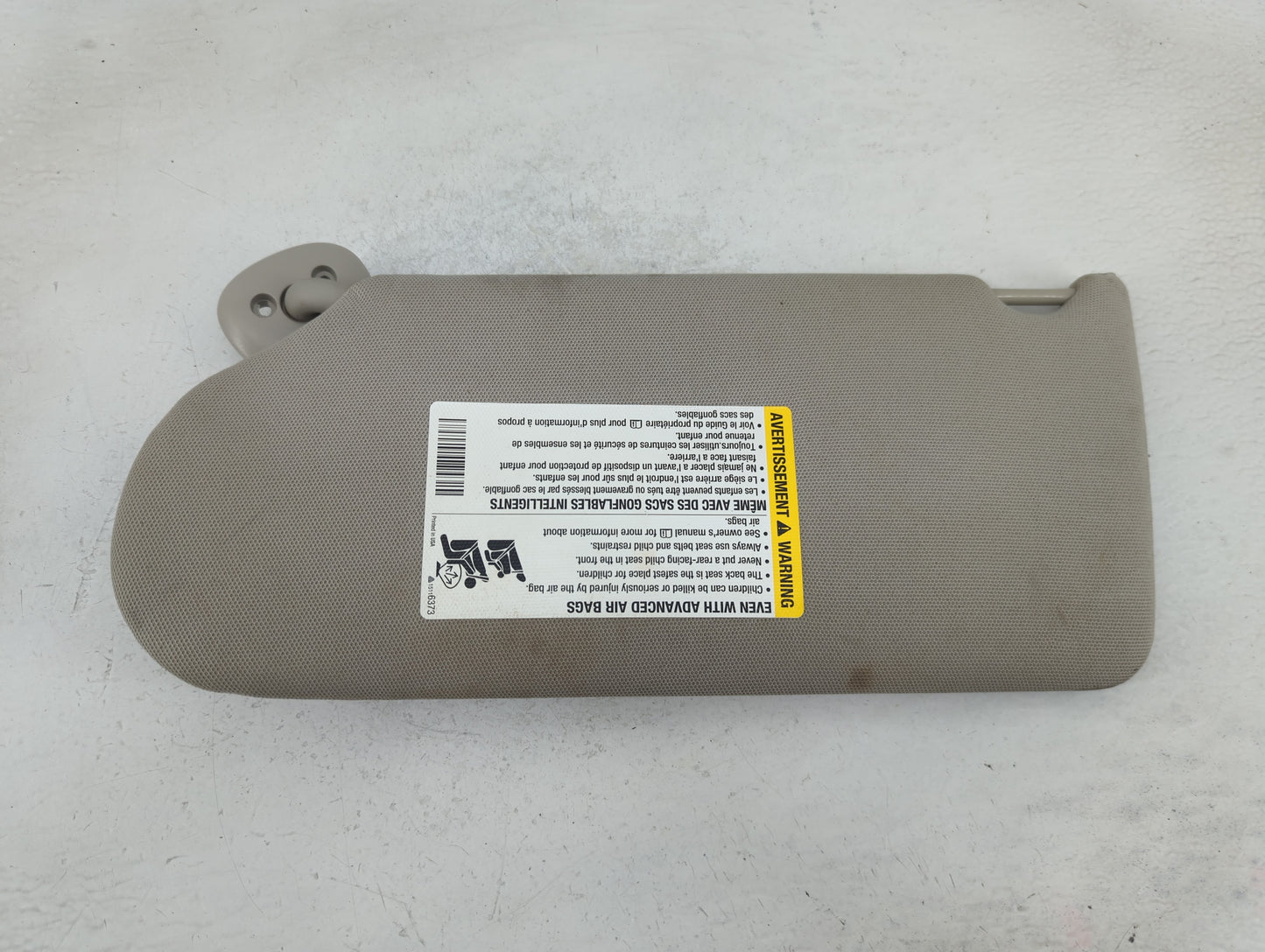 2004-2008 Pontiac Grand Prix Radio AM FM Cd Player Receiver Replacement Fits Fits 2004 2005 2006 2007 2008 OEM Used Auto Par
