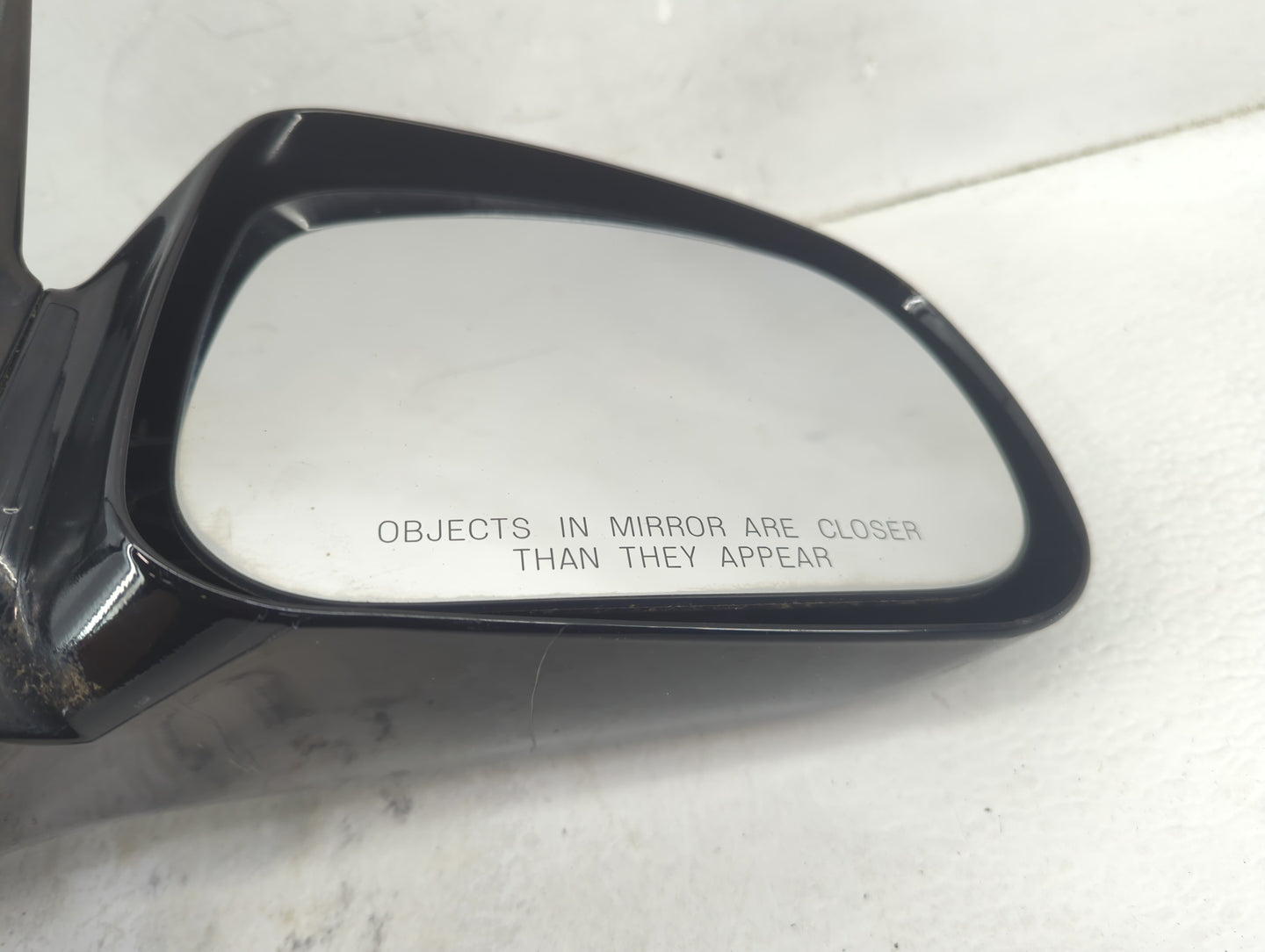 2004-2008 Pontiac Grand Prix Driver Side View Mirror - Left Door Mirror OEM Used - Oemusedautoparts1.com
