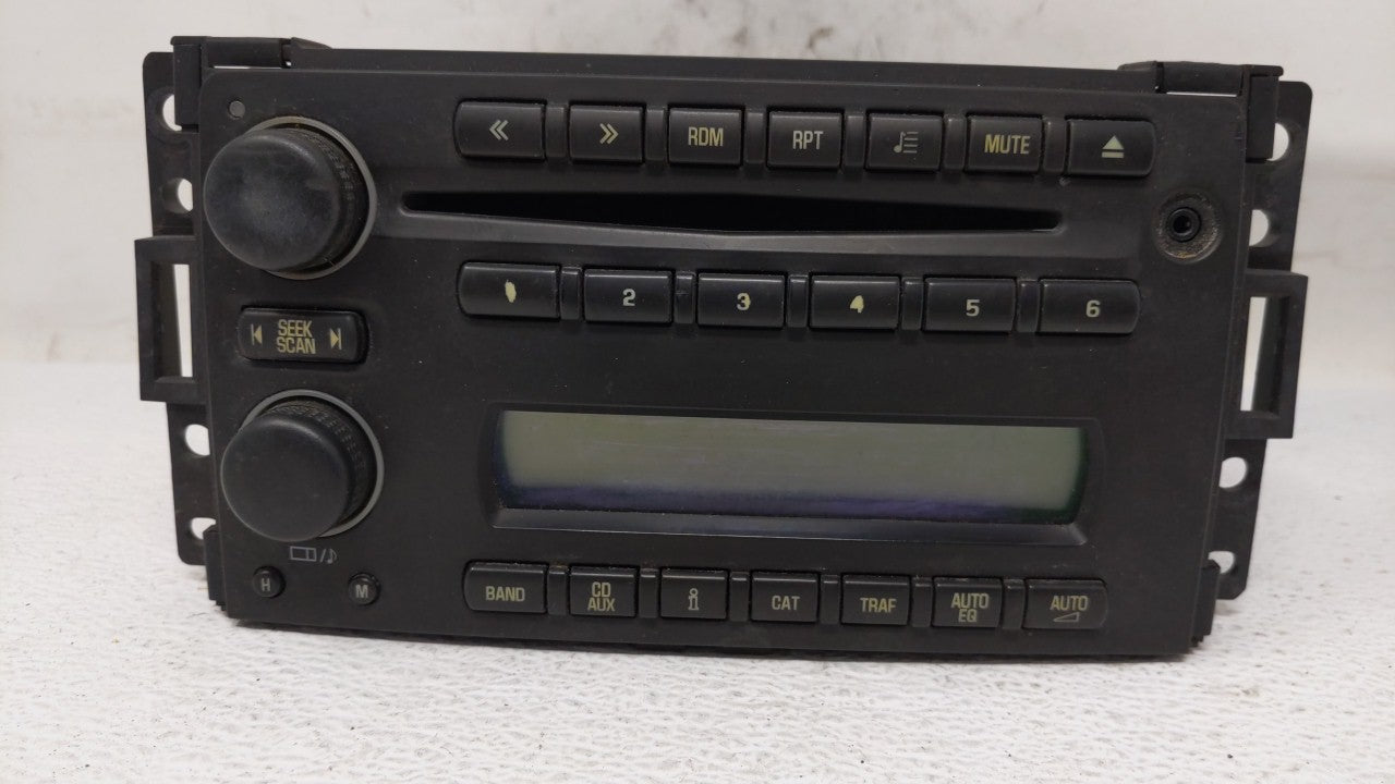 2008-2009 Pontiac Montana Radio AM FM Cd Player Receiver Replacement P/N:15878237 Fits Fits 2008 2009 OEM Used Auto Parts - 
