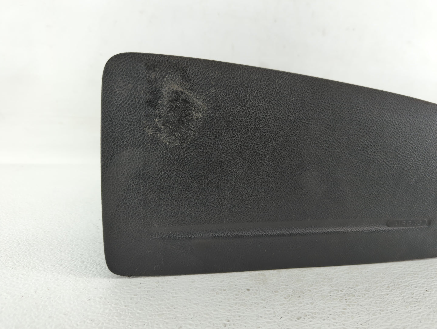 2005-2009 Pontiac Montana Air Bag Passenger Right Knee OEM P/N:P15221930 P15832360 Fits Fits 2005 2006 2007 2008 2009 OEM Us