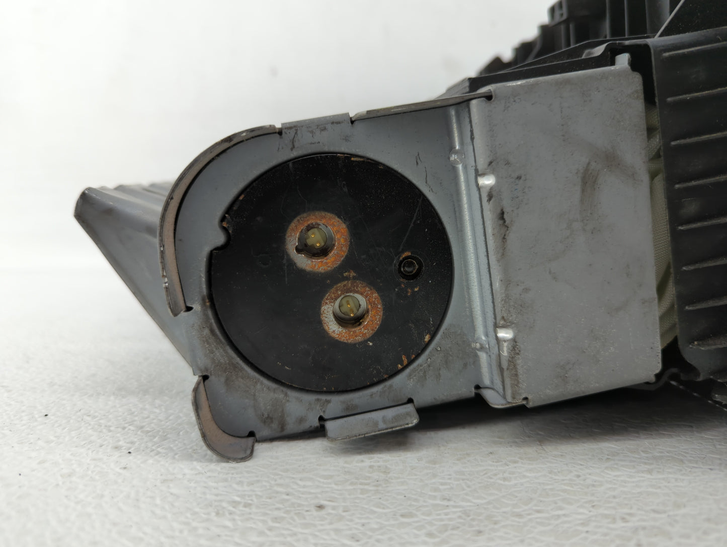 2005-2009 Pontiac Montana Air Bag Passenger Right Knee OEM P/N:P15221930 P15832360 Fits Fits 2005 2006 2007 2008 2009 OEM Us