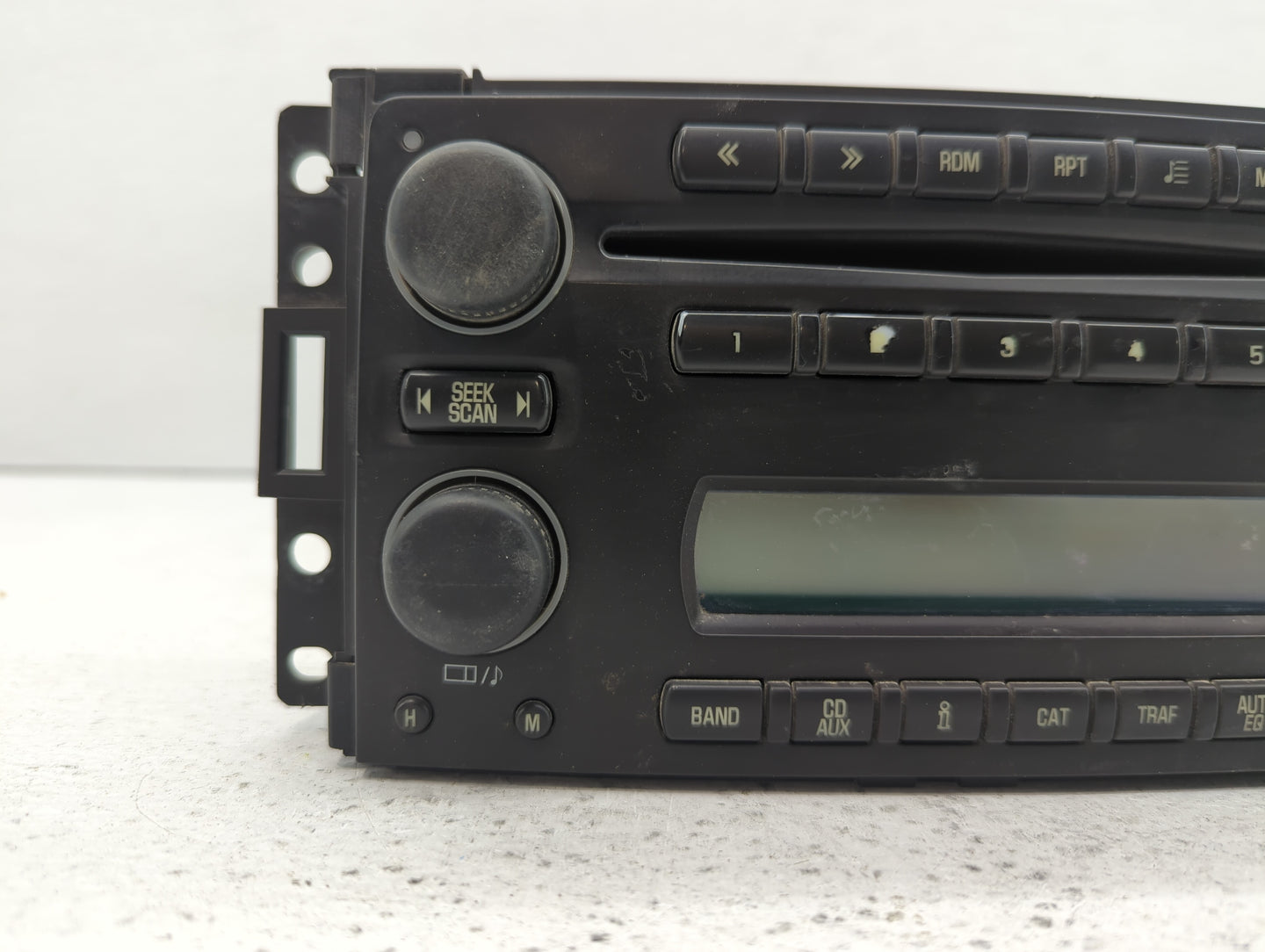 2008-2009 Pontiac Montana Am Fm Cd Player Radio Receiver - Oemusedautoparts1.com