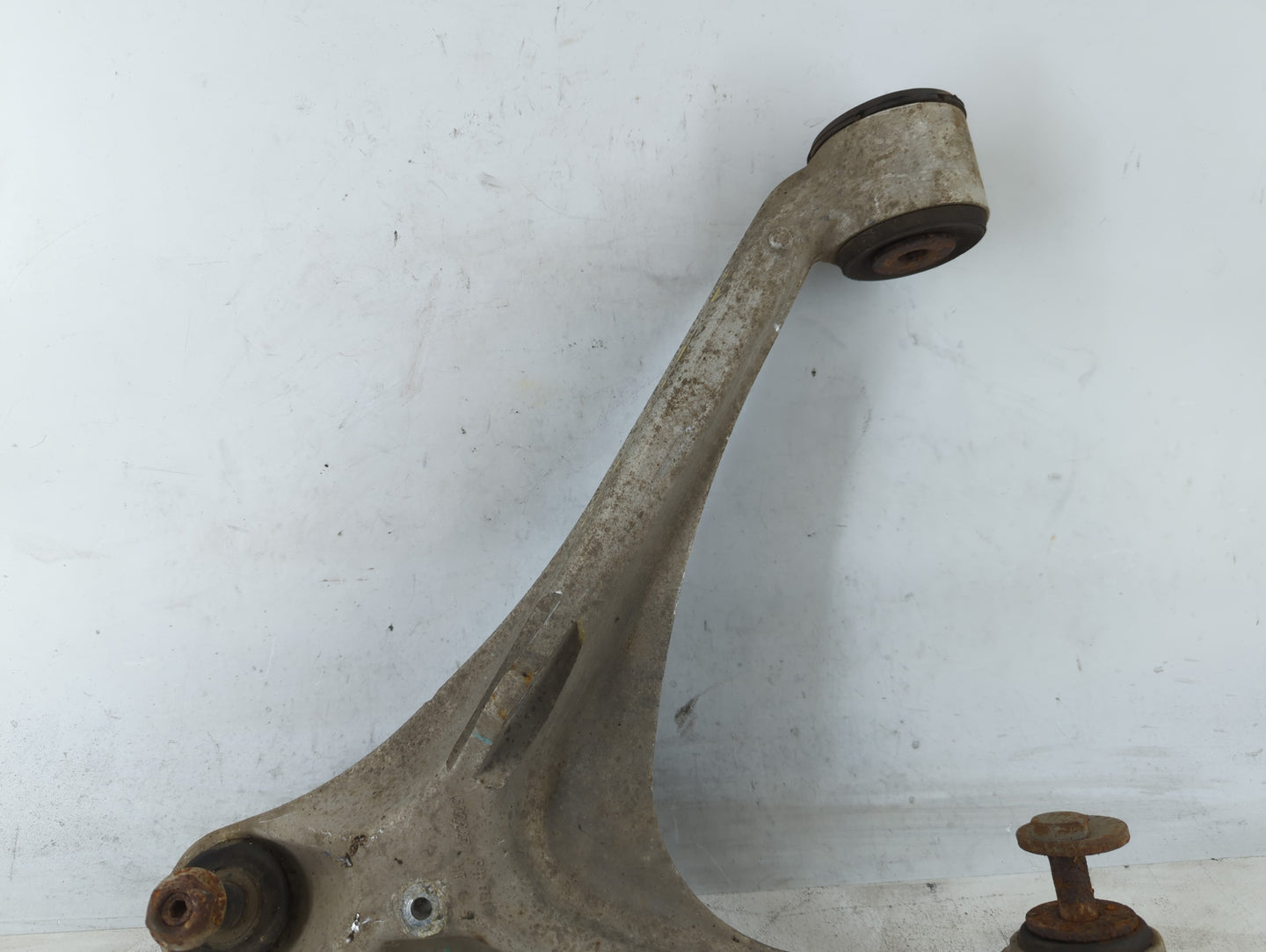 2006-2009 Pontiac Solstice Passenger Rear Lower Control Arm Oem - Oemusedautoparts1.com