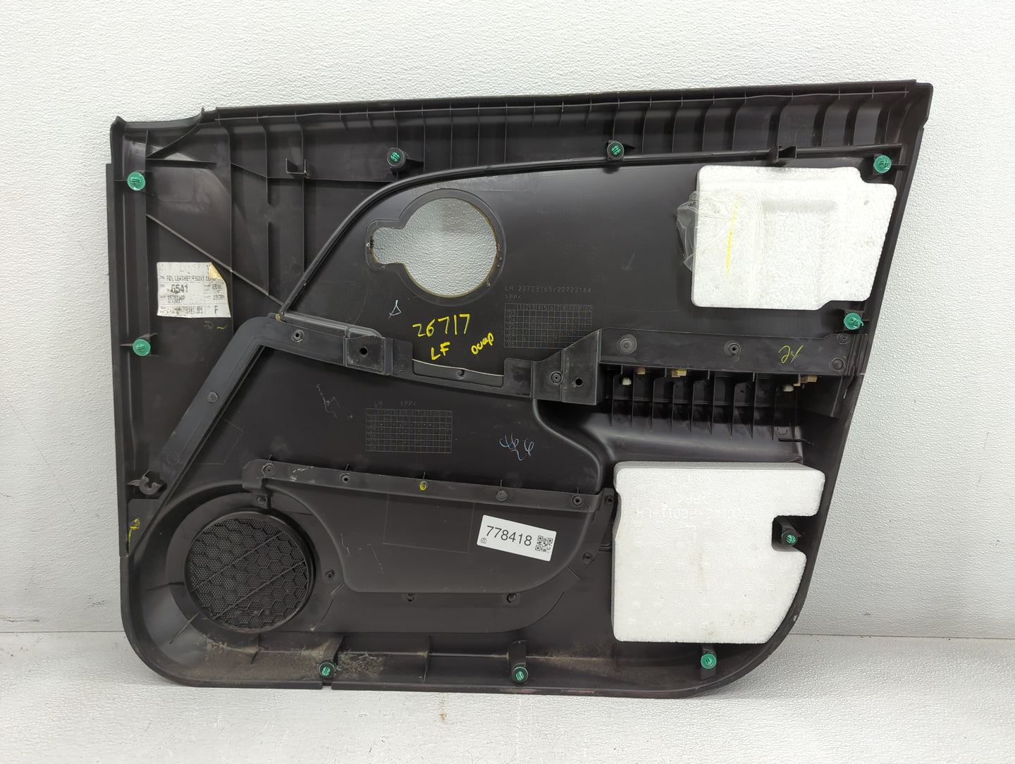 2008 Pontiac Torren Passenger Side Front Inside Door Handle Oem - Oemusedautoparts1.com