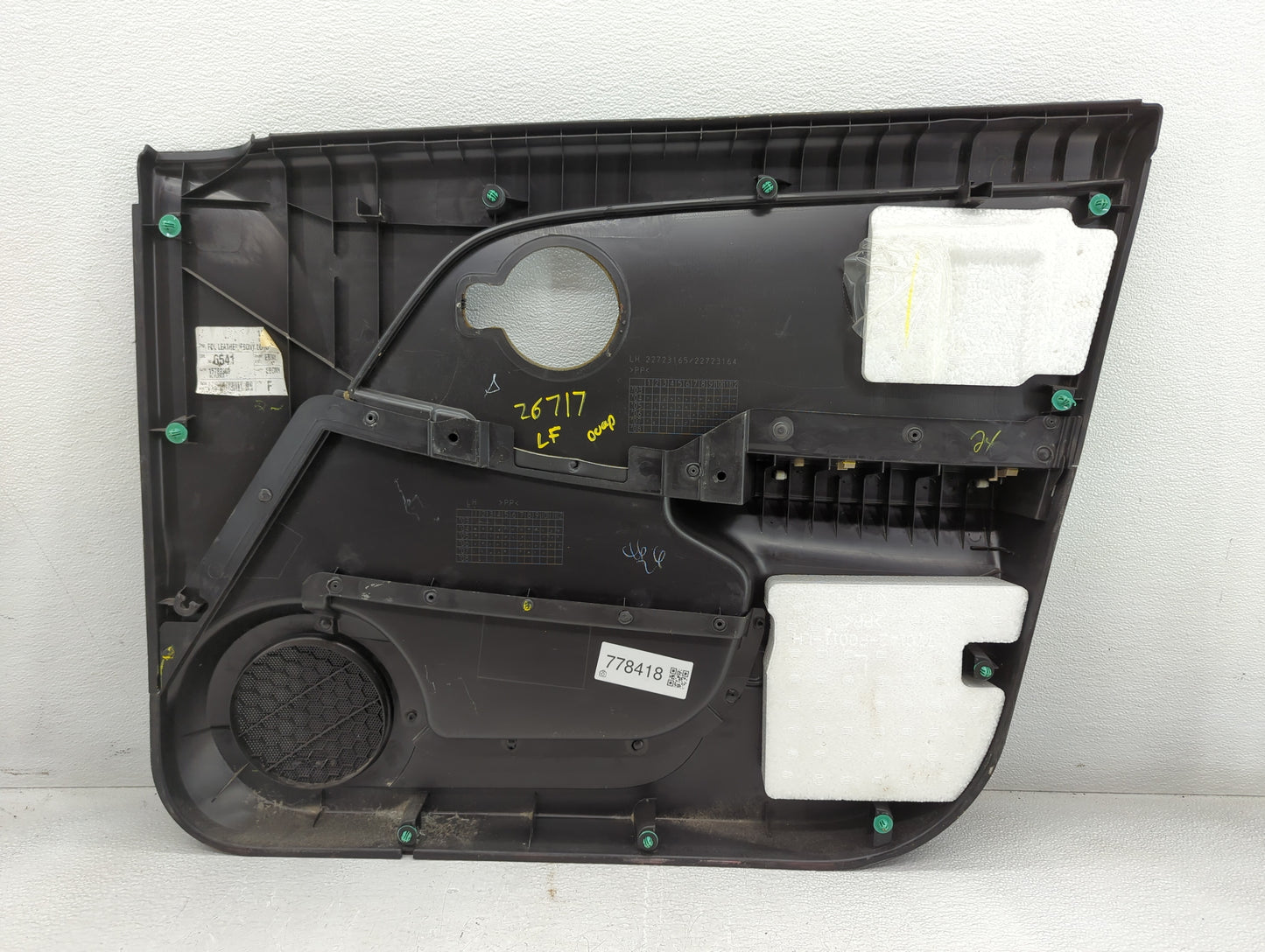 2008 Pontiac Torren Passenger Side Front Inside Door Handle Oem - Oemusedautoparts1.com