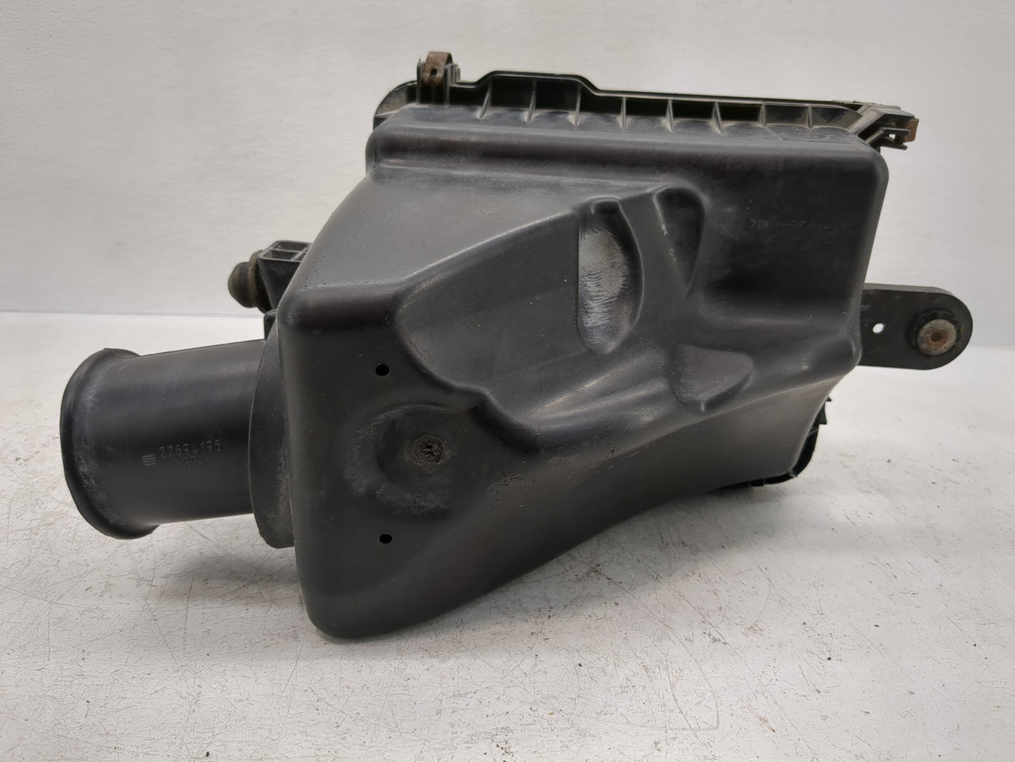 2006-2009 Pontiac Torrent Air Cleaner Intake-duct Hose Tube - Oemusedautoparts1.com