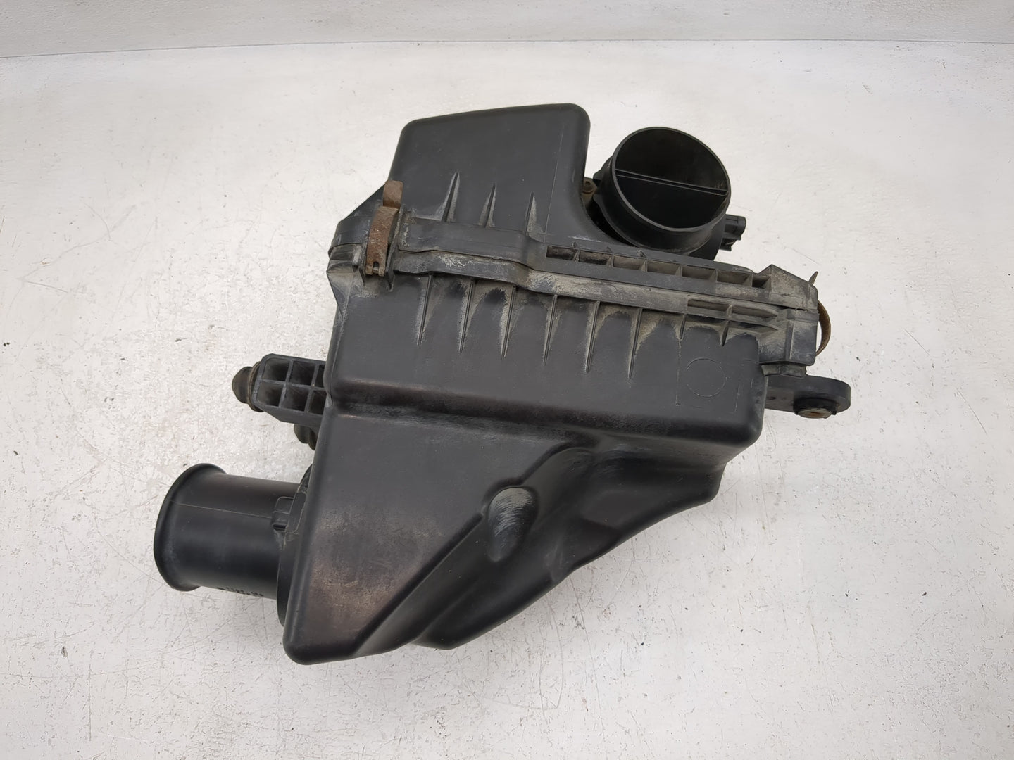 2006-2009 Pontiac Torrent Air Cleaner Intake-duct Hose Tube - Oemusedautoparts1.com