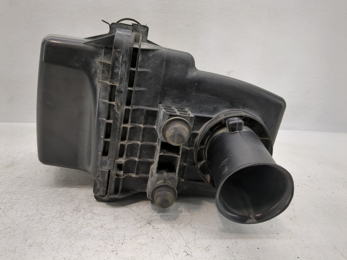 2006-2009 Pontiac Torrent Air Cleaner Intake-duct Hose Tube - Oemusedautoparts1.com