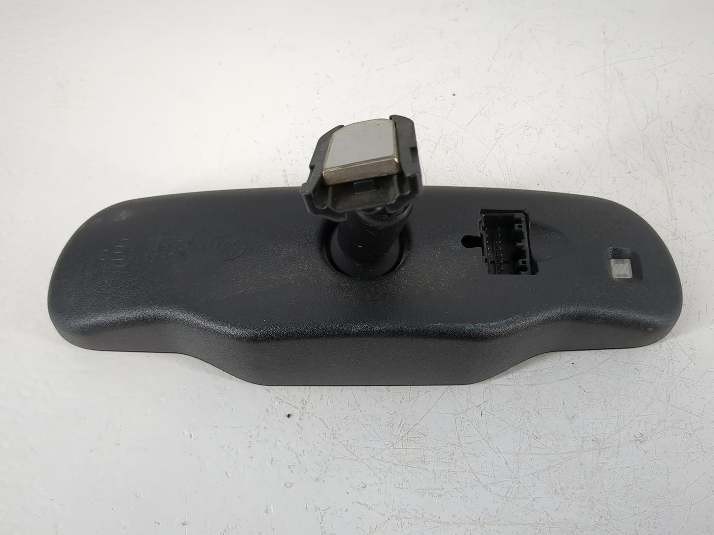 2008 Pontiac Torrent Interior Rear View Mirror Replacement OEM Fits OEM Used Auto Parts - Oemusedautoparts1.com