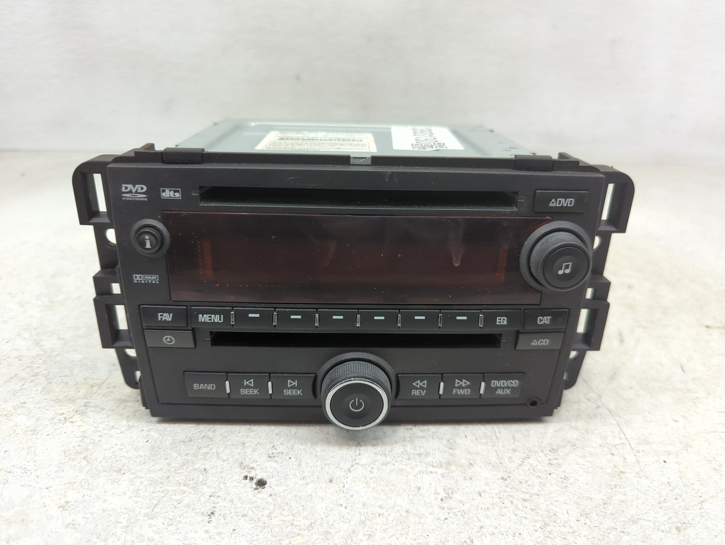 2007-2008 Pontiac Torrent Radio AM FM Cd Player Receiver Replacement P/N:25858586 Fits Fits 2007 2008 OEM Used Auto Parts - 