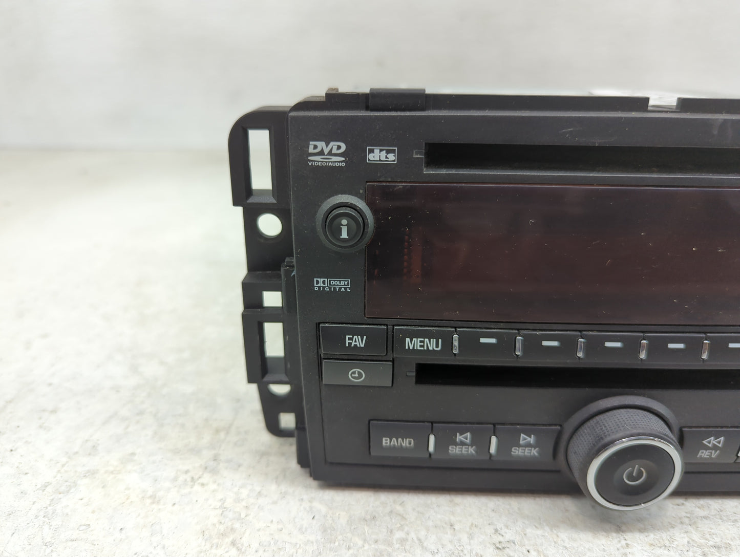 2007-2008 Pontiac Torrent Radio AM FM Cd Player Receiver Replacement P/N:25858586 Fits Fits 2007 2008 OEM Used Auto Parts - 