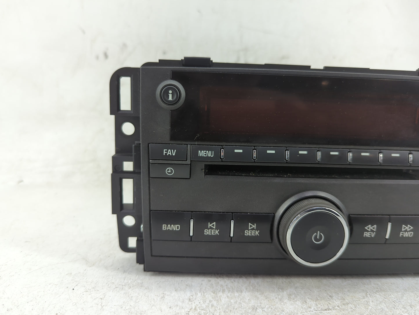 2008 Pontiac Torrent Radio AM FM Cd Player Receiver Replacement P/N:25867997 Fits OEM Used Auto Parts - Oemusedautoparts1.co