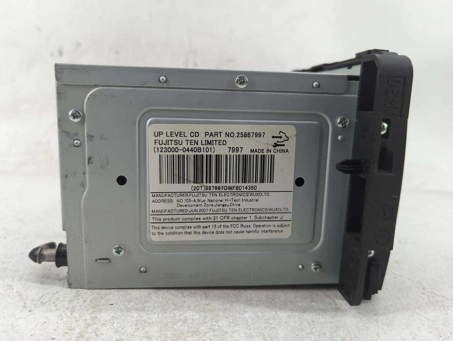 2008 Pontiac Torrent Radio AM FM Cd Player Receiver Replacement P/N:25867997 Fits OEM Used Auto Parts - Oemusedautoparts1.co