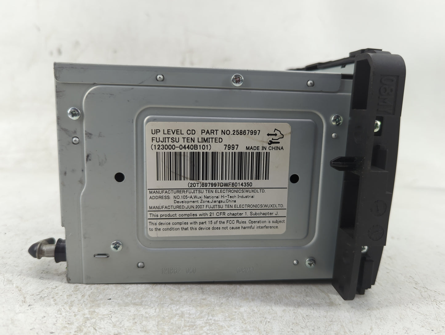 2008 Pontiac Torrent Radio AM FM Cd Player Receiver Replacement P/N:25867997 Fits OEM Used Auto Parts - Oemusedautoparts1.co