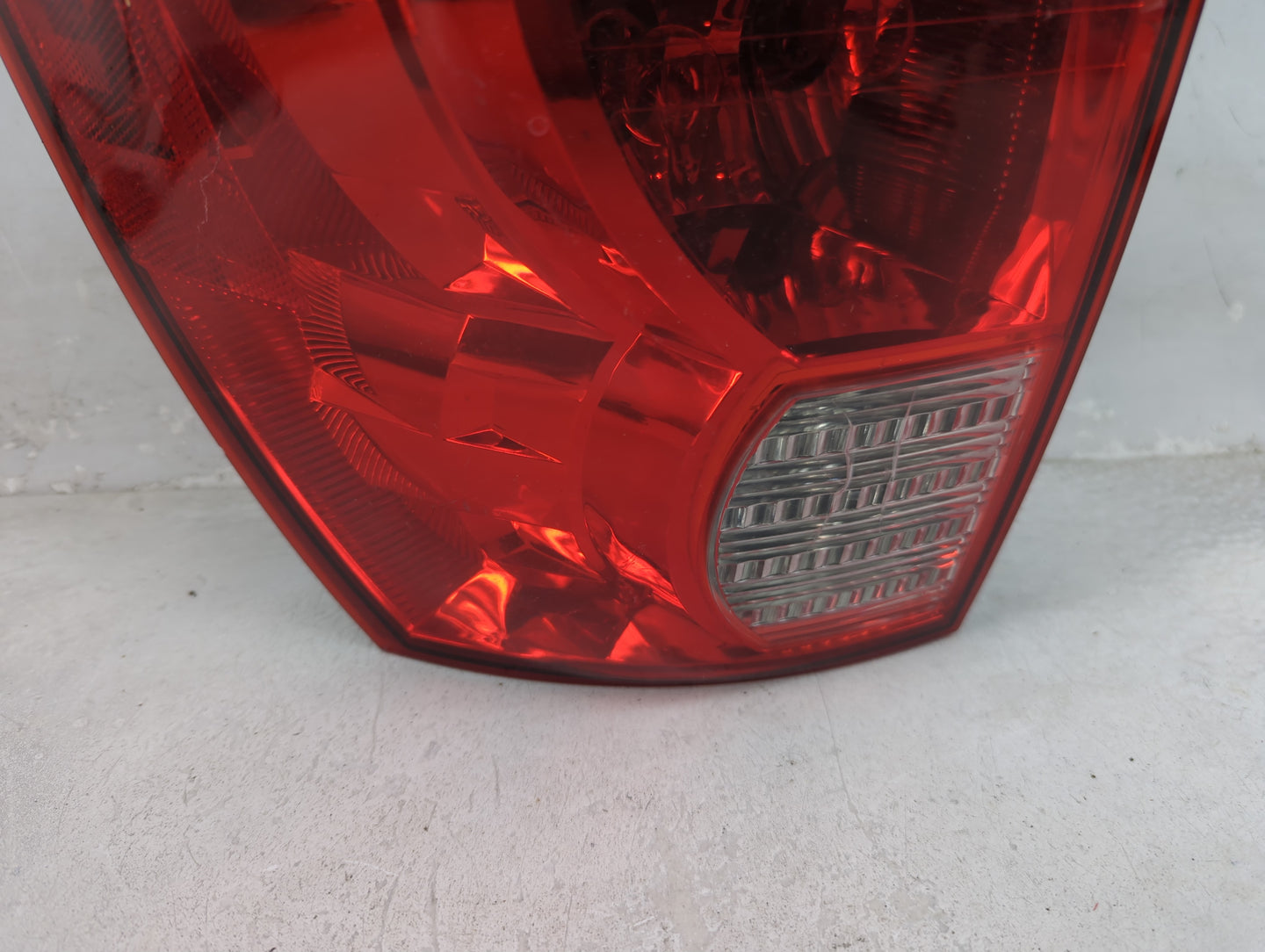 2006-2009 Pontiac Torrent Tail Light Assembly Driver Left OEM Fits Fits 2006 2007 2008 2009 OEM Used Auto Parts - Oemusedaut