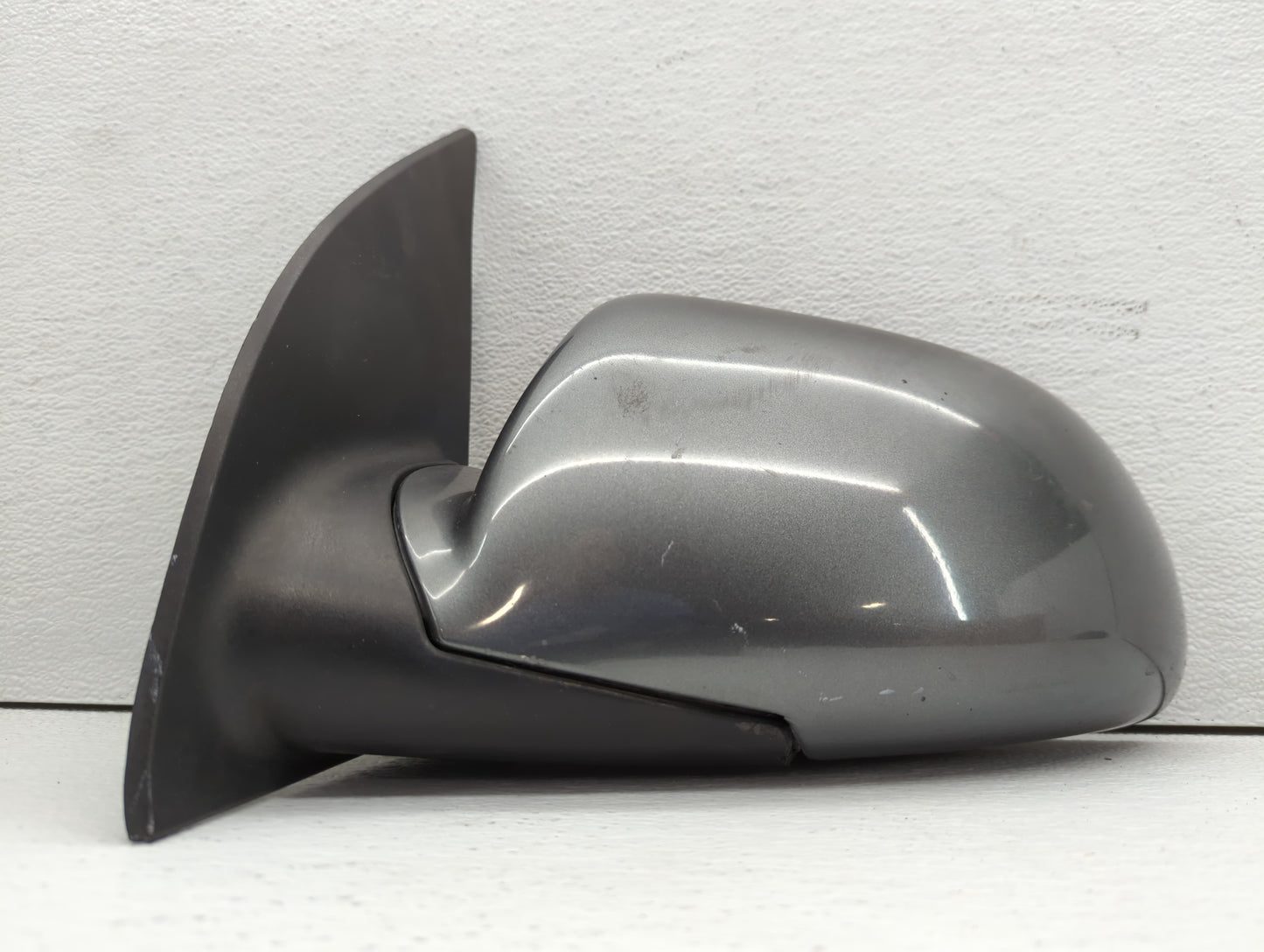2006-2009 Pontiac Torrent Driver Side View Mirror - Left Door Mirror OEM Used - Oemusedautoparts1.com