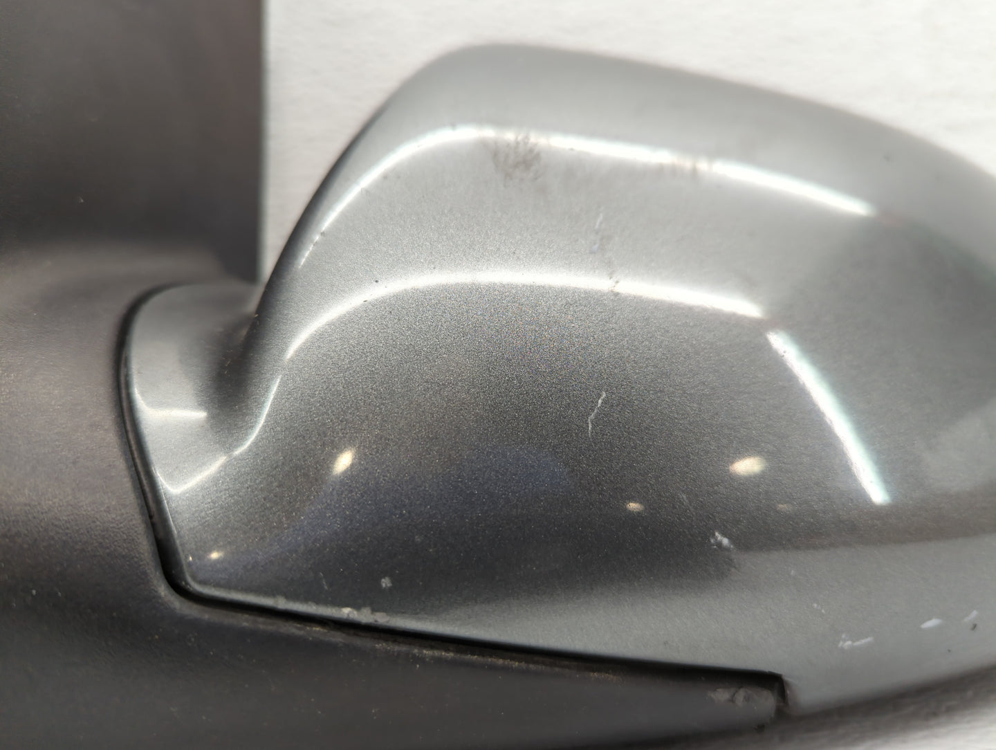 2006-2009 Pontiac Torrent Driver Side View Mirror - Left Door Mirror OEM Used - Oemusedautoparts1.com