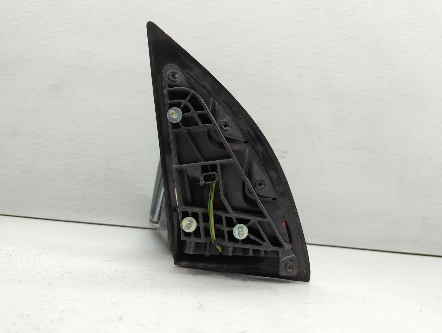 2006-2009 Pontiac Torrent Driver Side View Mirror - Left Door Mirror OEM Used - Oemusedautoparts1.com