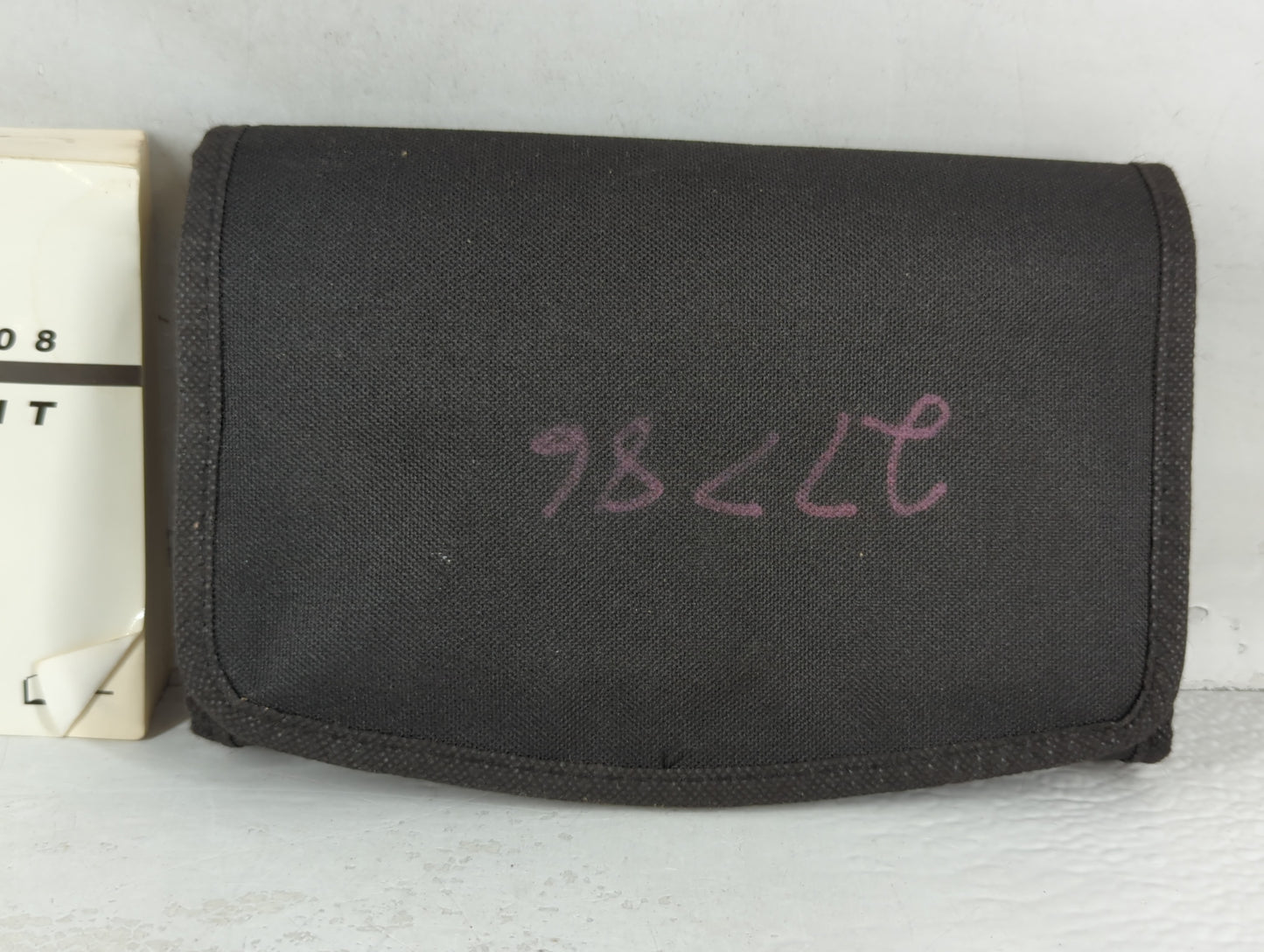 2008 Pontiac Torrent Owners Manual Book Guide P/N:15860880 OEM Used Auto Parts - Oemusedautoparts1.com